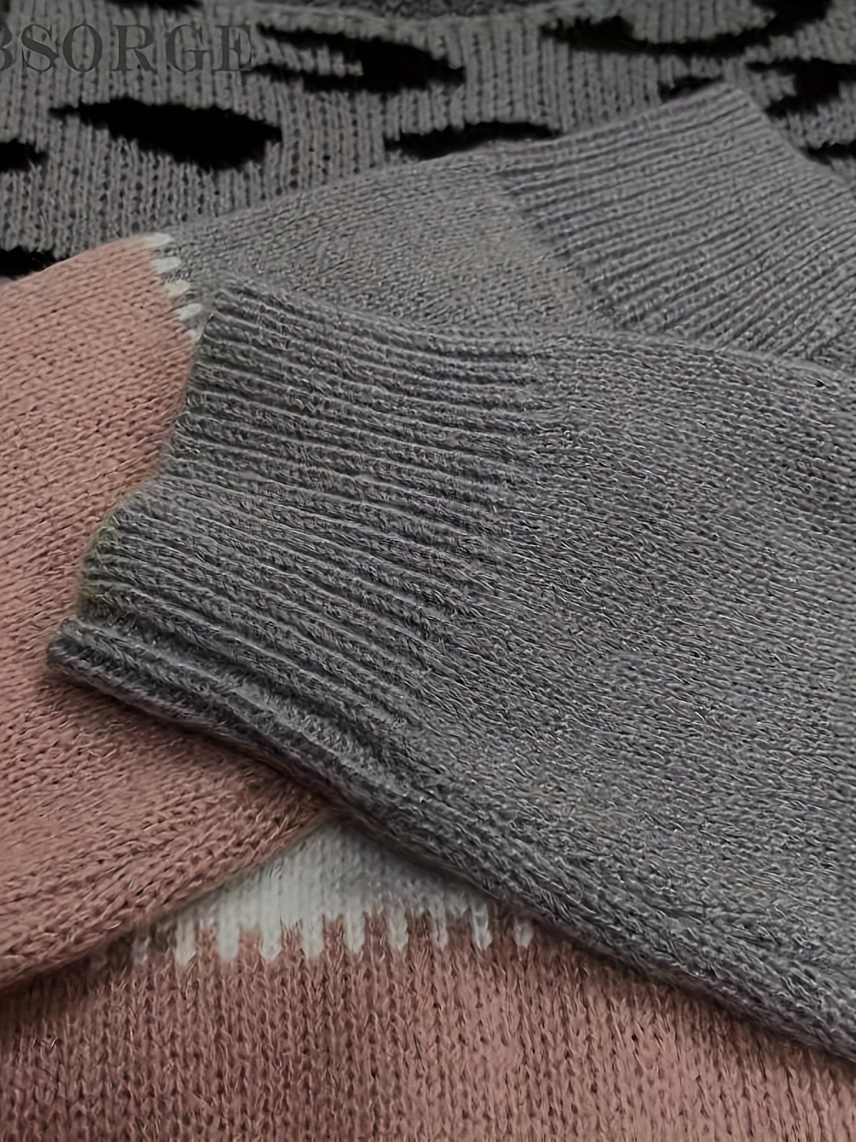 Halina | Pull léopard à blocs de couleur — Amielle Paris