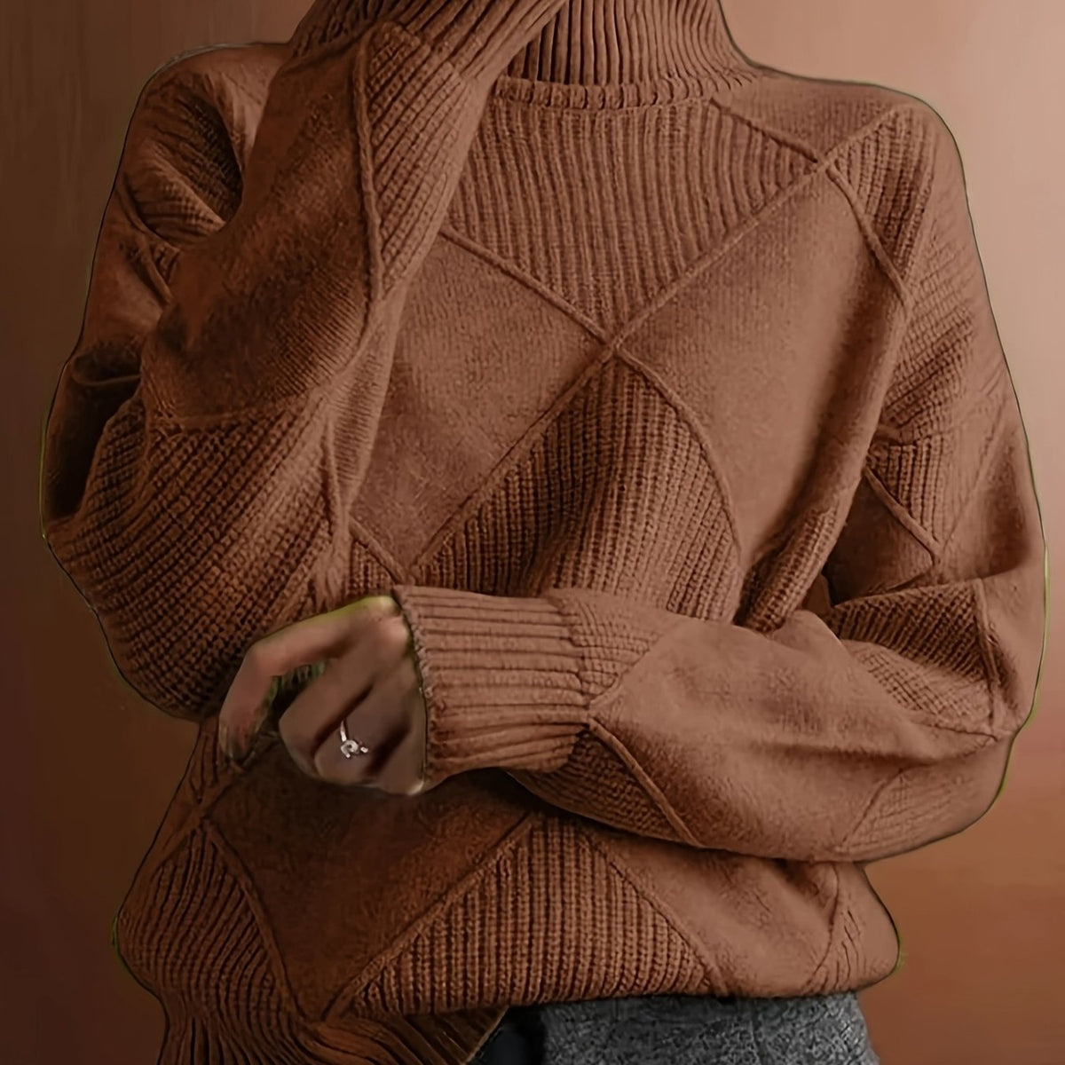 Pull à col roulé et maille à losanges — Amielle Paris