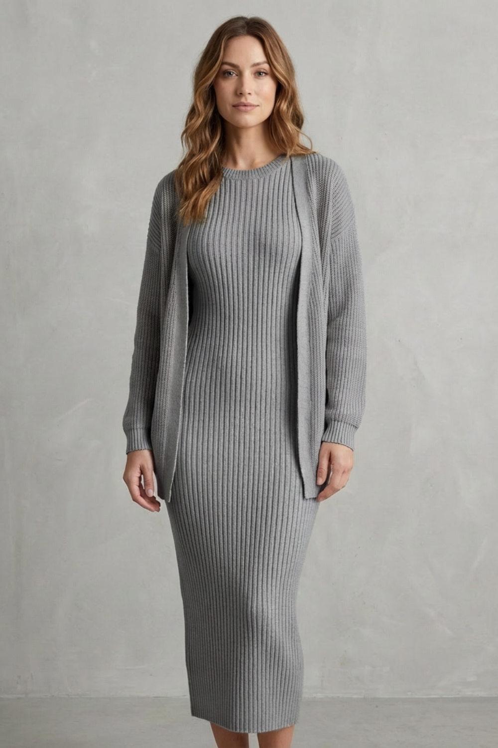 Ensemble robe pull et gilet en maille côtelée — Amielle Paris