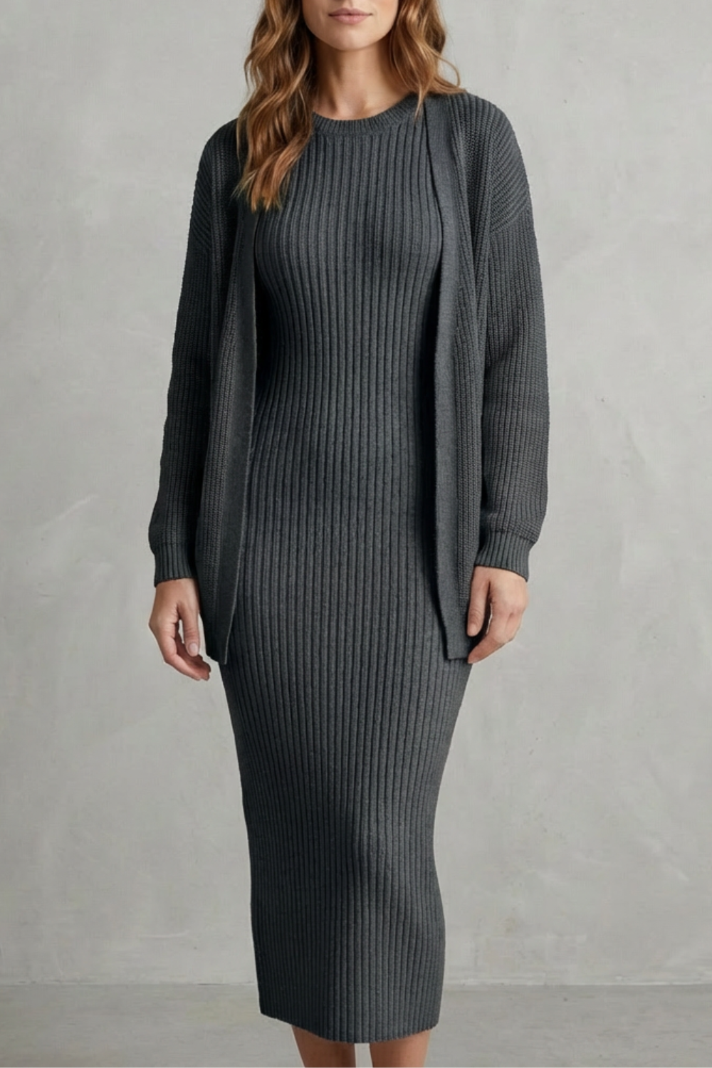 Ensemble robe pull et gilet en maille côtelée — Amielle Paris