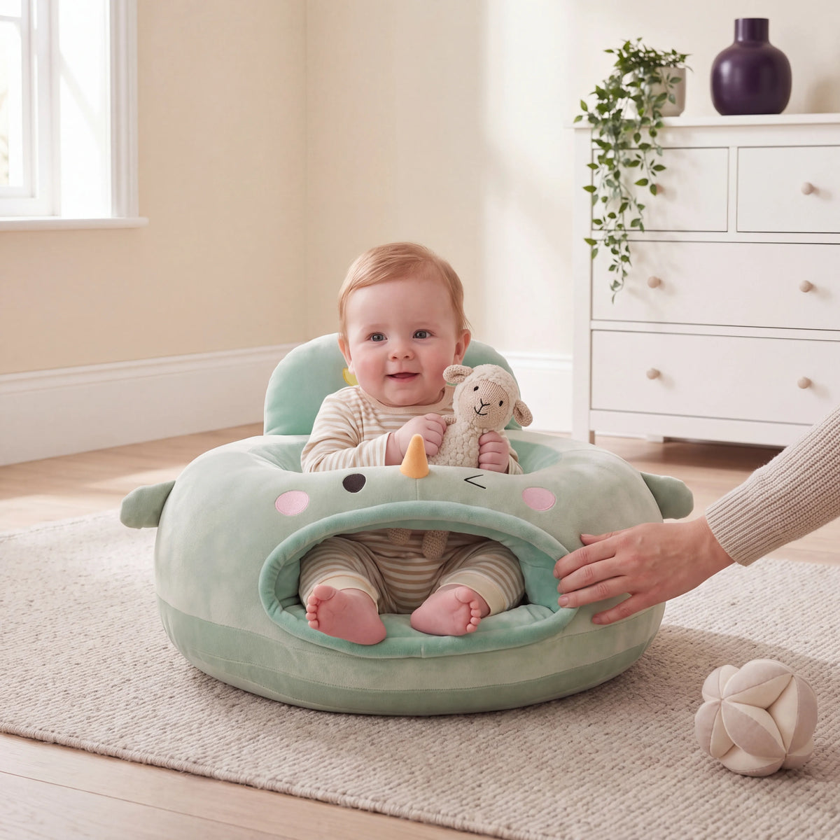 Fauteuil d’éveil bébé en peluche — 60 × 45 cm — vue 2