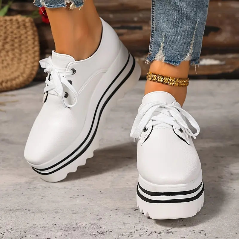 Derbies à plateforme crantée et lacets — Amielle Paris