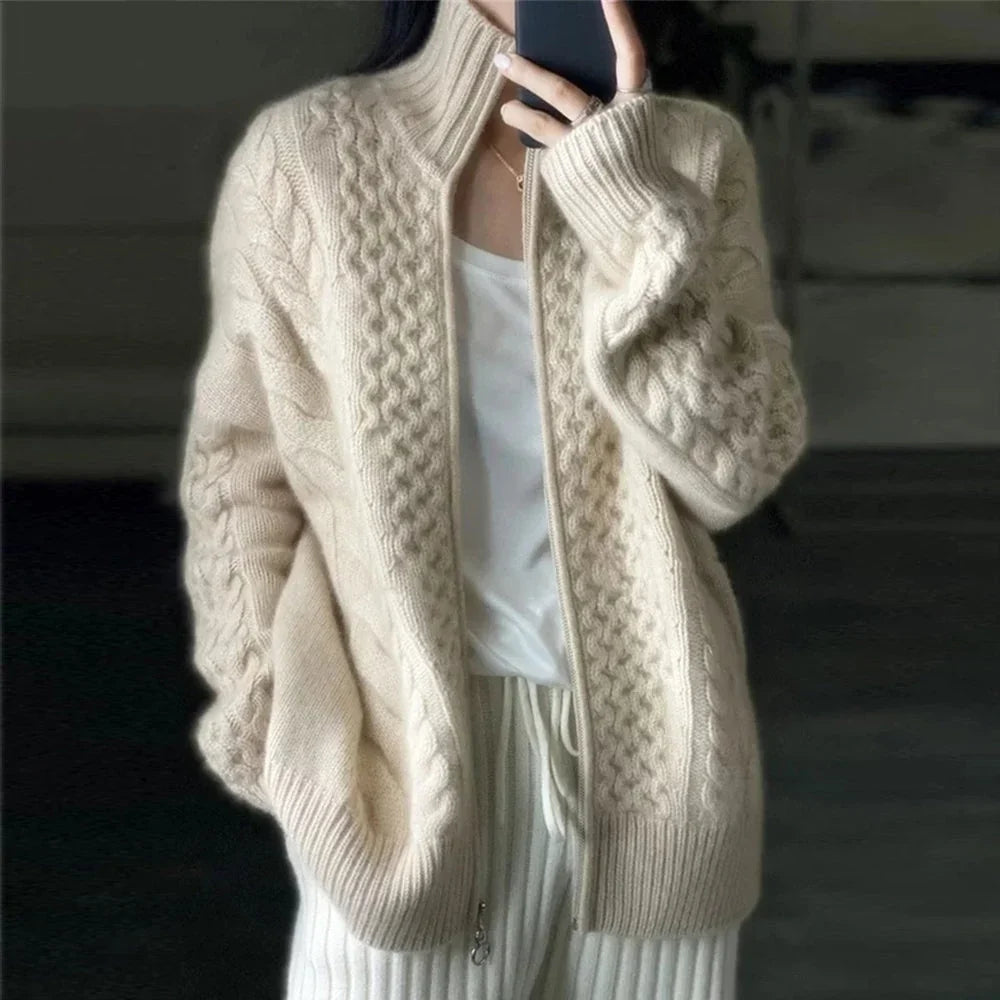 Elara — Cardigan torsadé à double zip — Amielle Paris