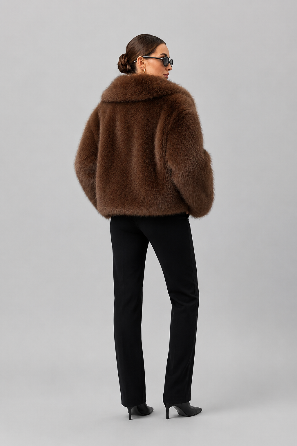 Romane — Veste courte en fausse fourrure — Amielle Paris