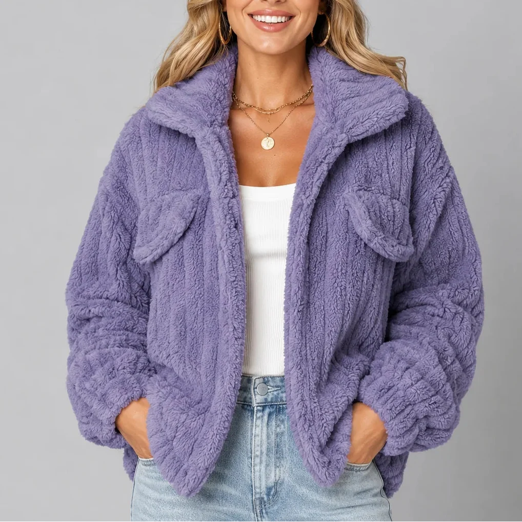 Veste polaire duveteuse à grand col — Amielle Paris