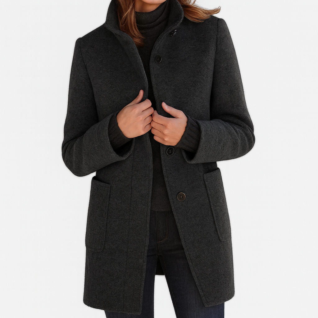 Manteau à col montant et boutonnage simple — Amielle Paris