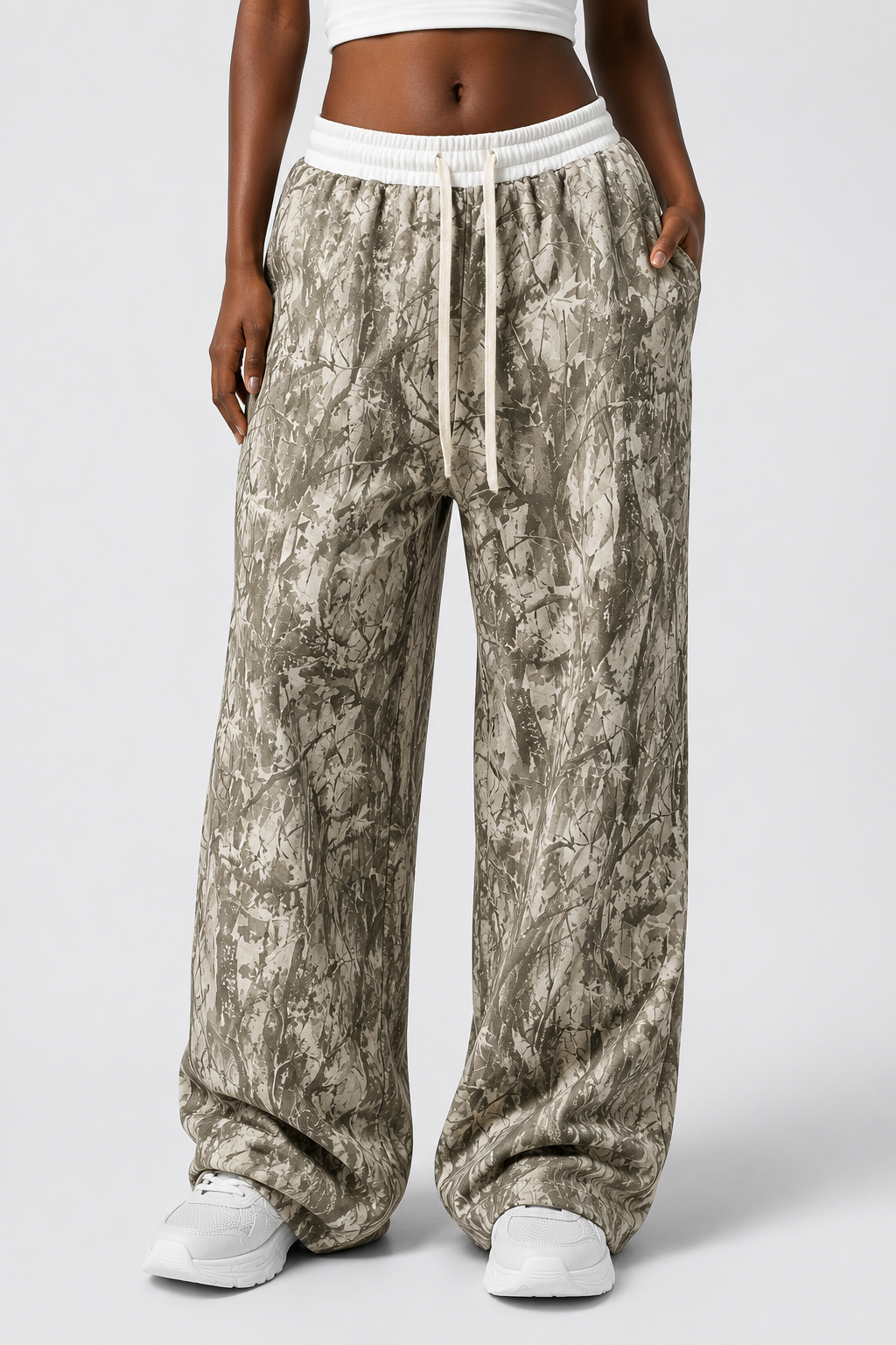 Pantalon de jogging large camouflage — Amielle Paris