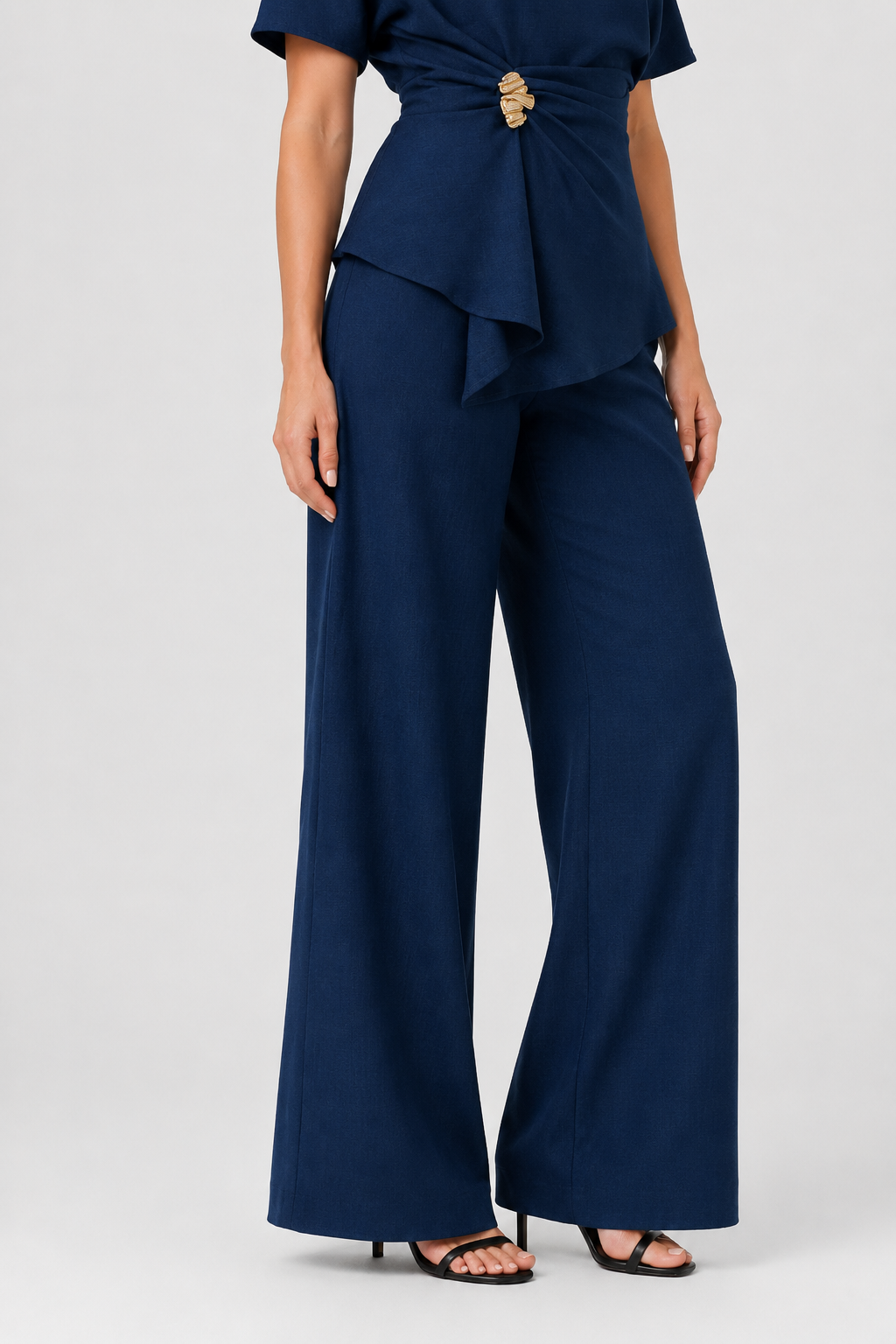 Ensemble asymétrique et pantalon large — Yasmin — Amielle Paris