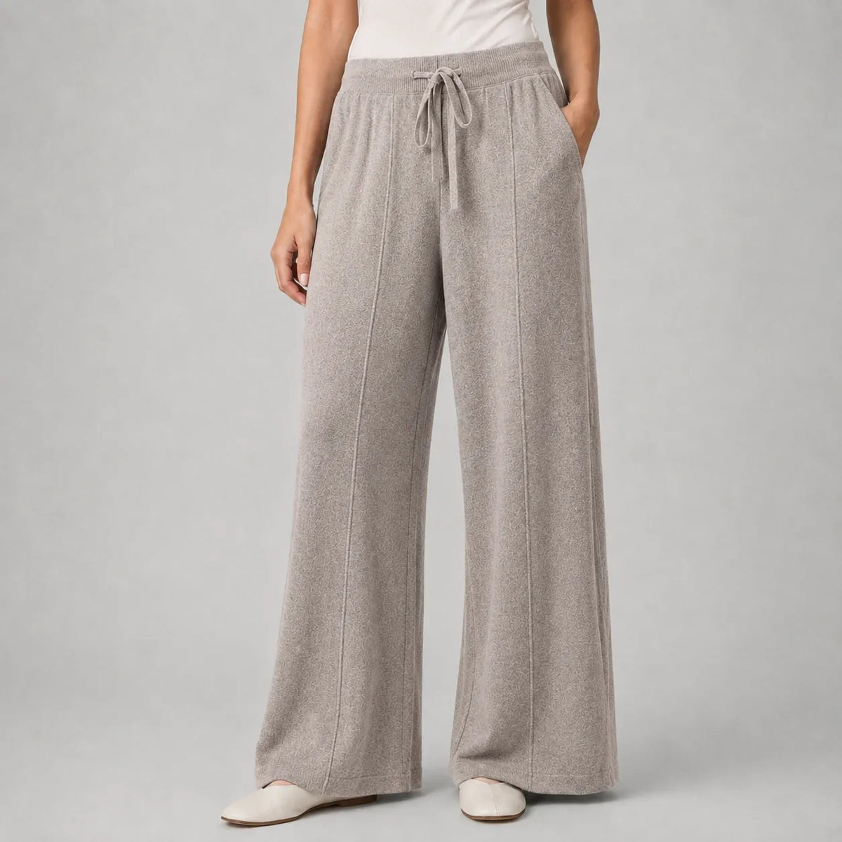 Pantalon large à cordon et poches latérales — Amielle Paris