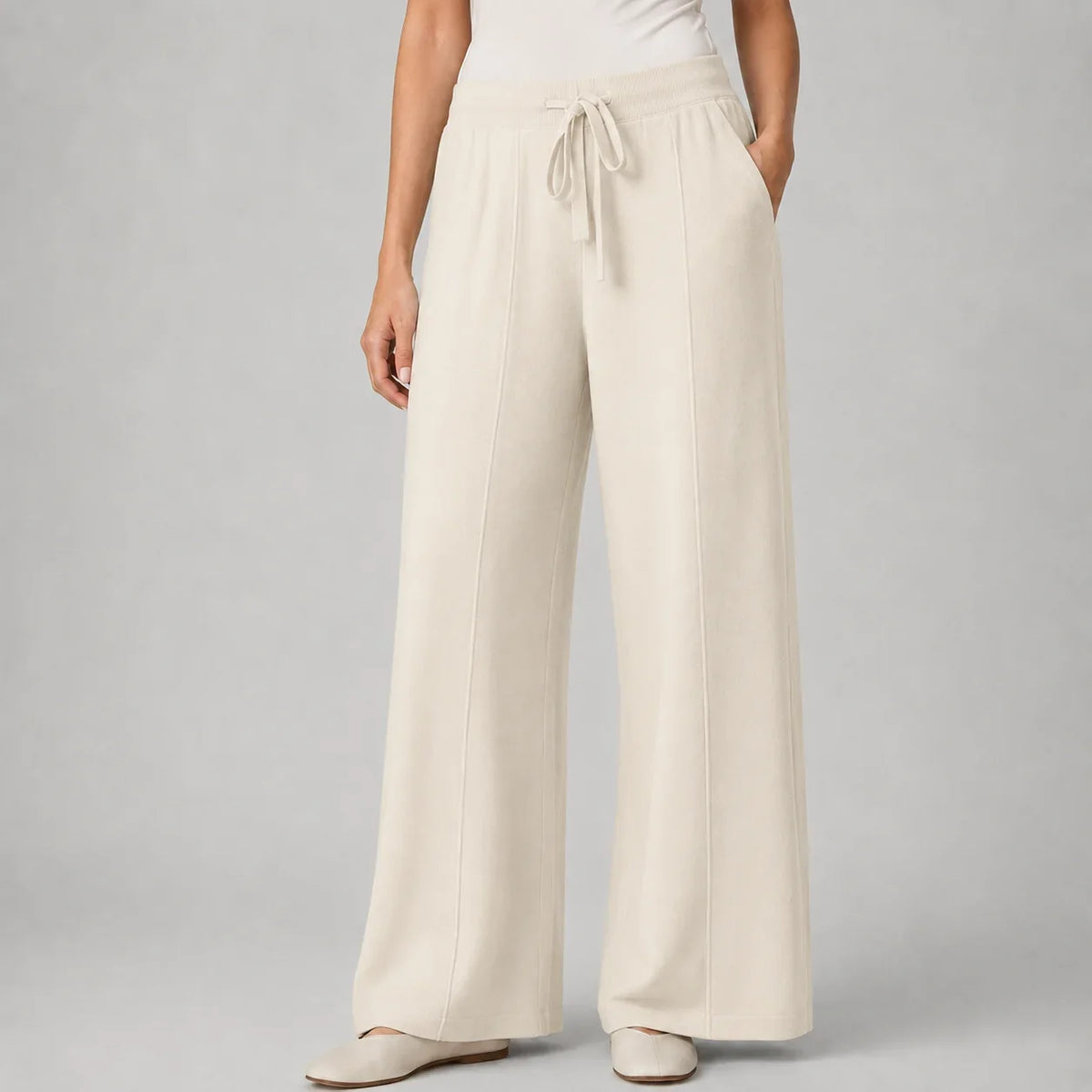 Pantalon large à cordon et poches latérales — Amielle Paris