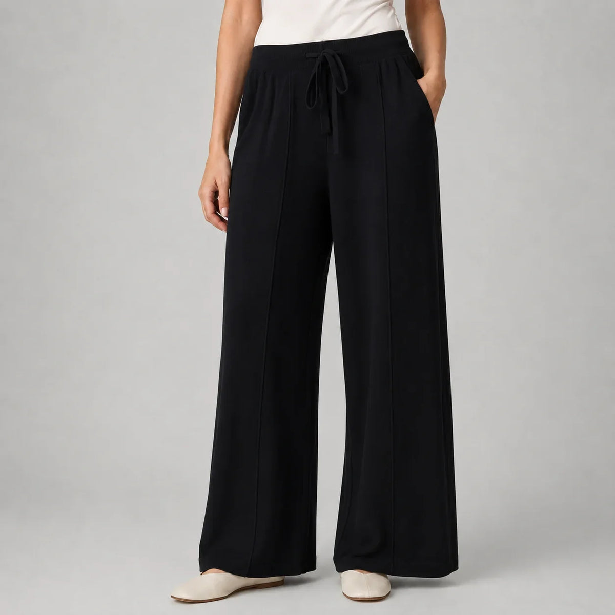 Pantalon large à cordon et poches latérales — Amielle Paris