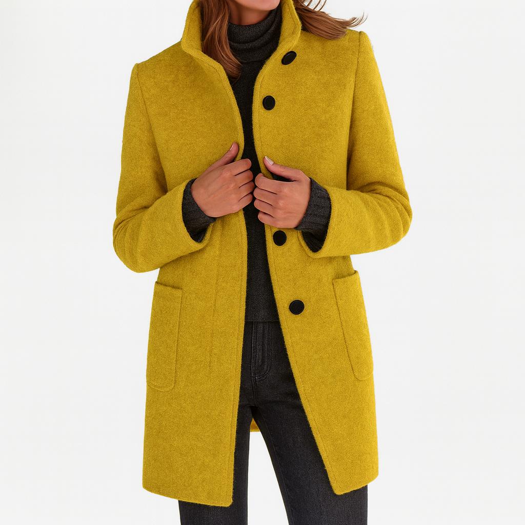 Manteau à col montant et boutonnage simple — Amielle Paris