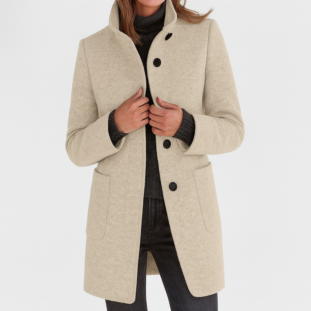 Manteau à col montant et boutonnage simple — Amielle Paris