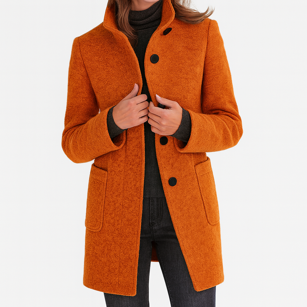 Manteau à col montant et boutonnage simple — Amielle Paris