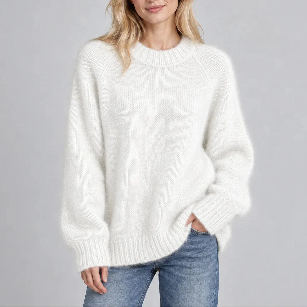 Pull duveteux à col rond et manches raglan — Amielle Paris