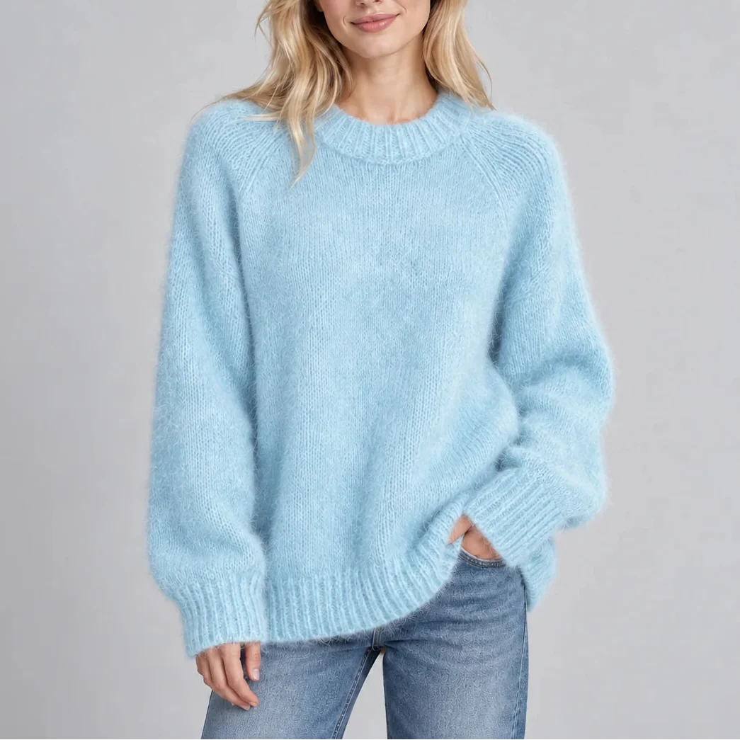 Pull duveteux à col rond et manches raglan — Amielle Paris