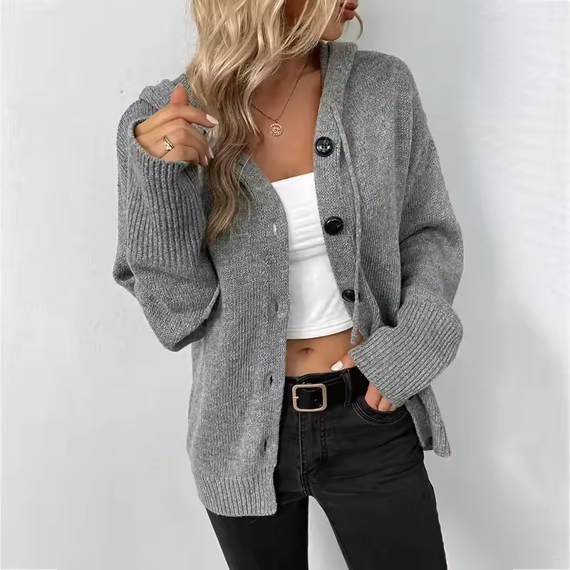 Freja — Cardigan boutonné à finitions côtelées — Amielle Paris
