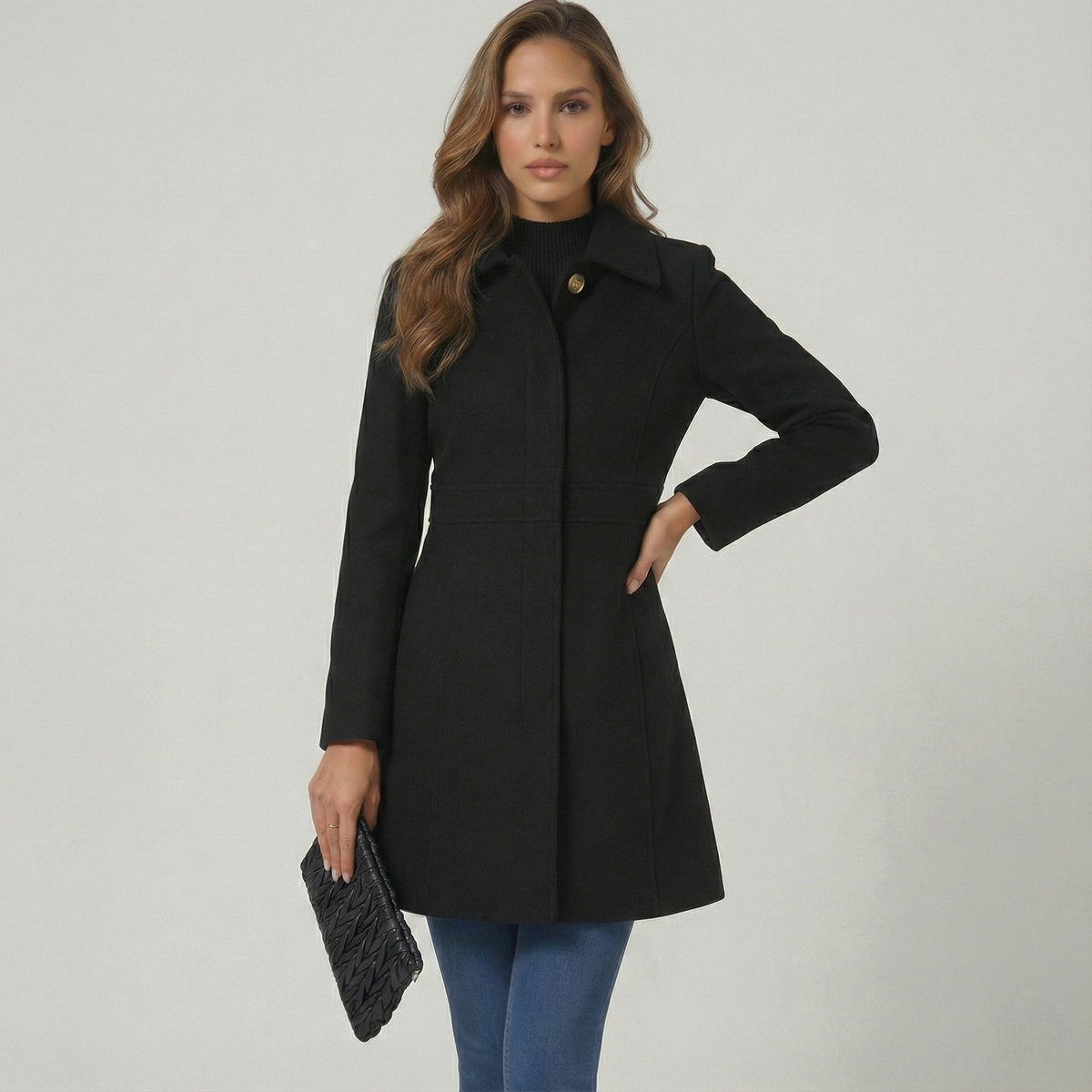 Elara — Manteau trapèze boutonné — Amielle Paris