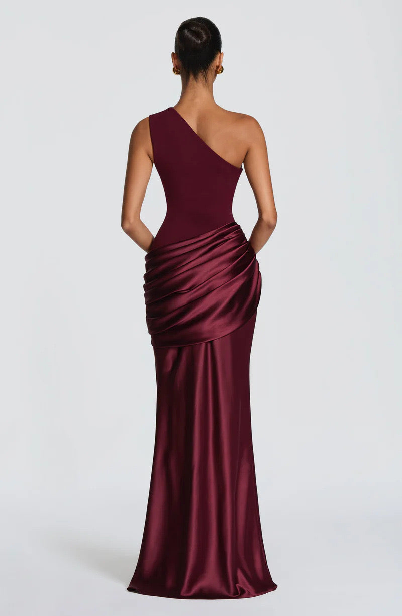 Sidonie — Robe longue satinée à une épaule — Amielle Paris