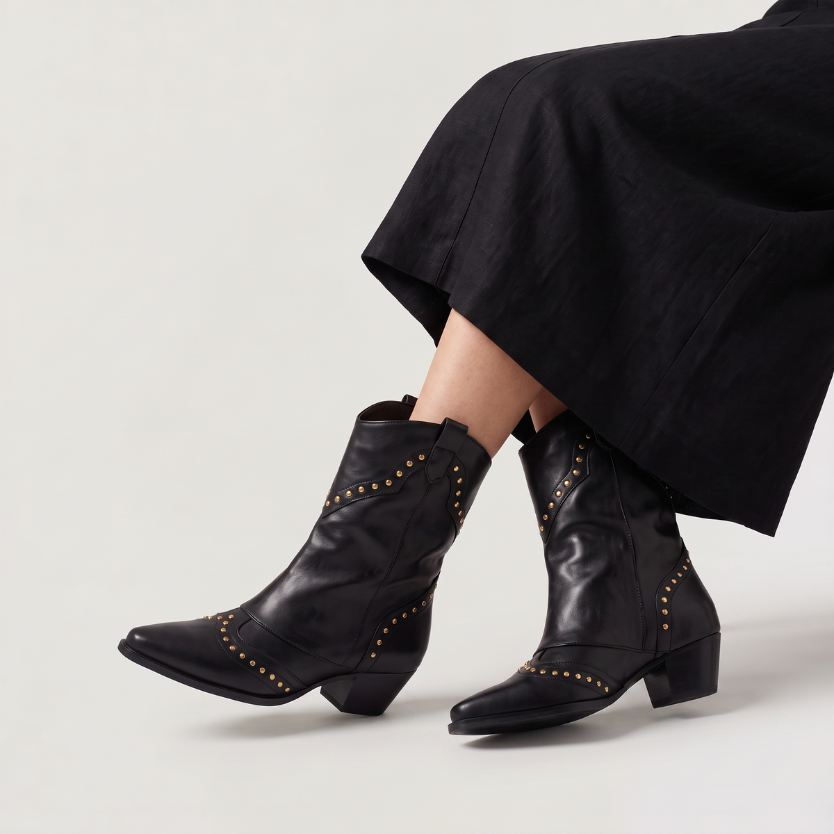 Bottes western plissées à clous décoratifs — Amielle Paris — vue 5