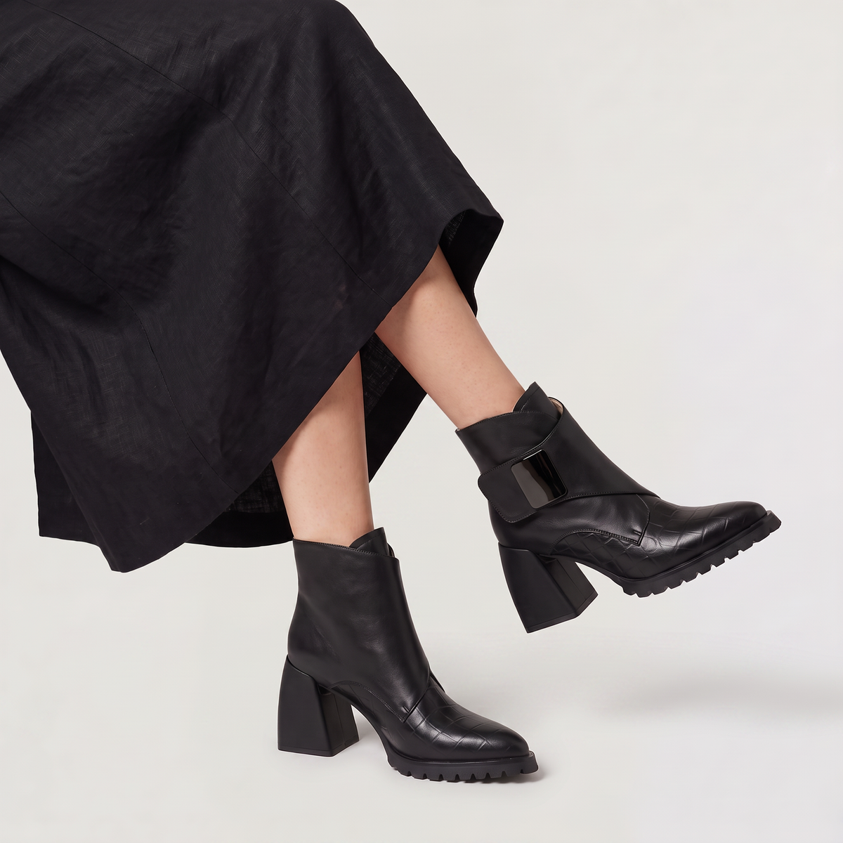 Bottines à plateforme et bout embossé crocodile — Amielle Paris — vue 5
