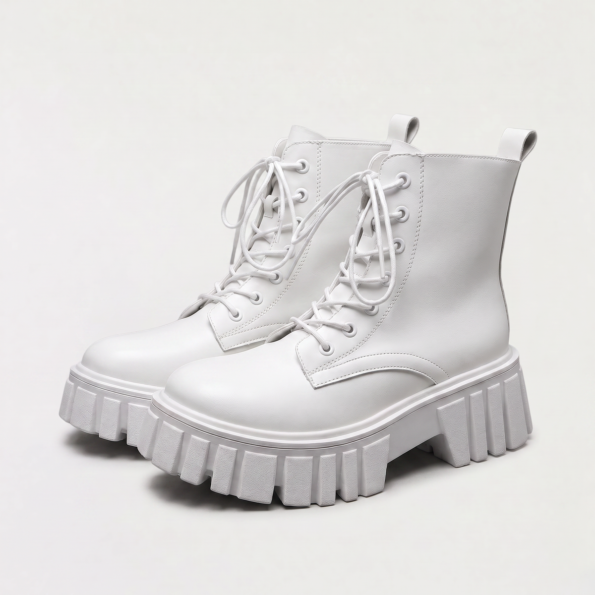Bottines à lacets et plateforme crantée — Amielle Paris — vue 5