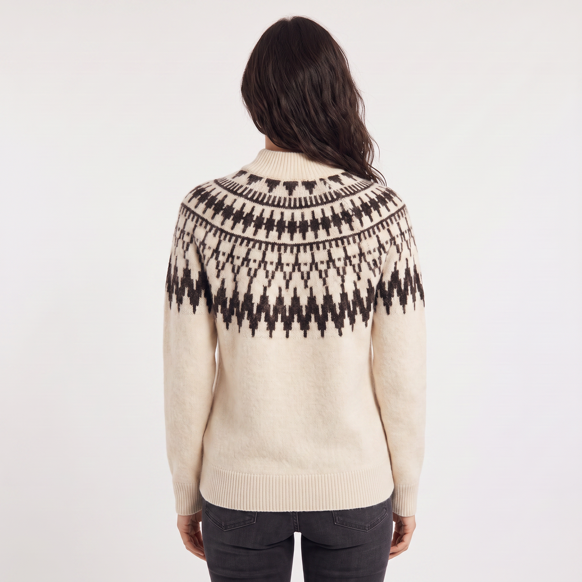 Pull à col montant et empiècement jacquard nordique — Amielle Paris — vue 5