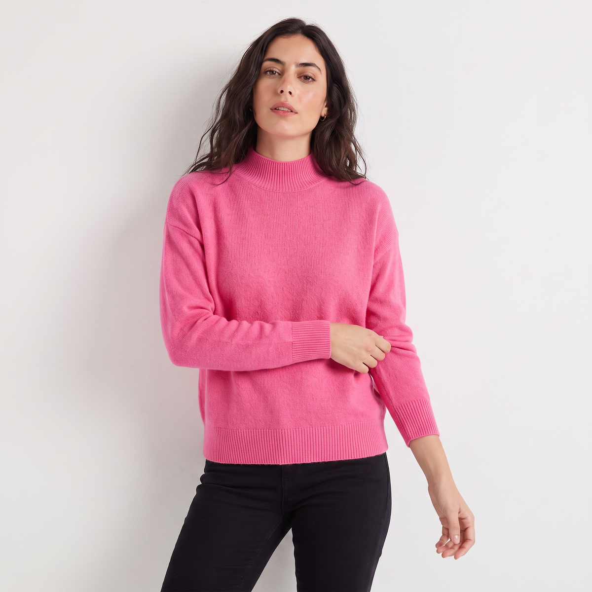 Pull en maille fine à col montant — Amielle Paris — vue 10