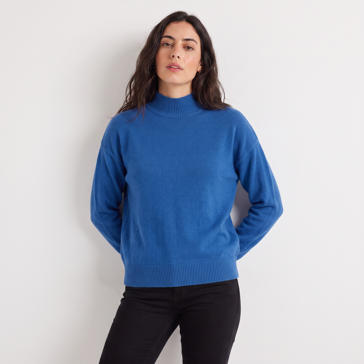 Pull en maille fine à col montant — Amielle Paris — vue 8
