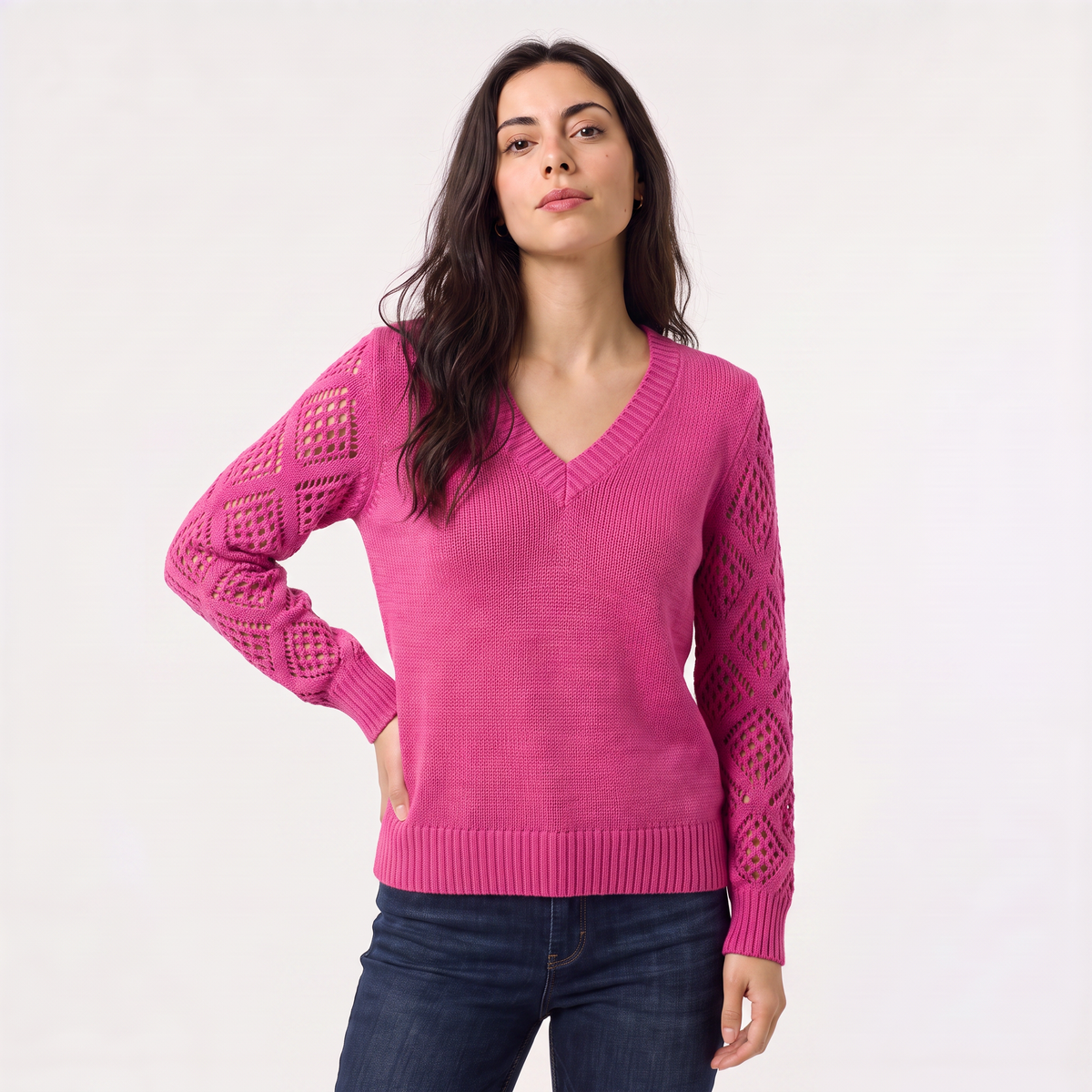 Pull col V à manches ajourées — Amielle Paris — vue 11
