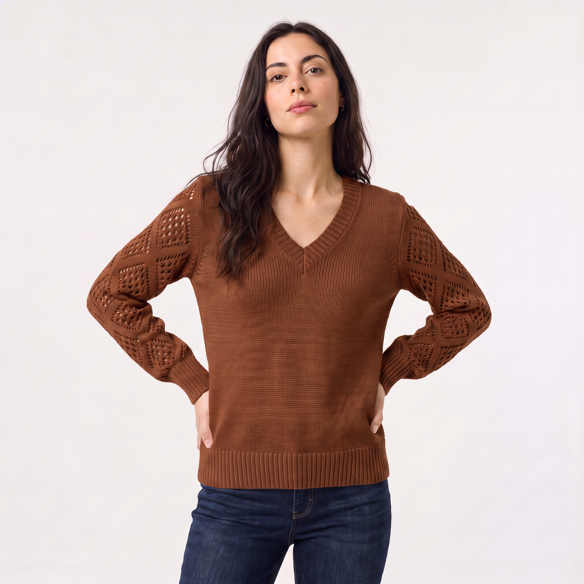 Pull col V à manches ajourées — Amielle Paris — vue 13