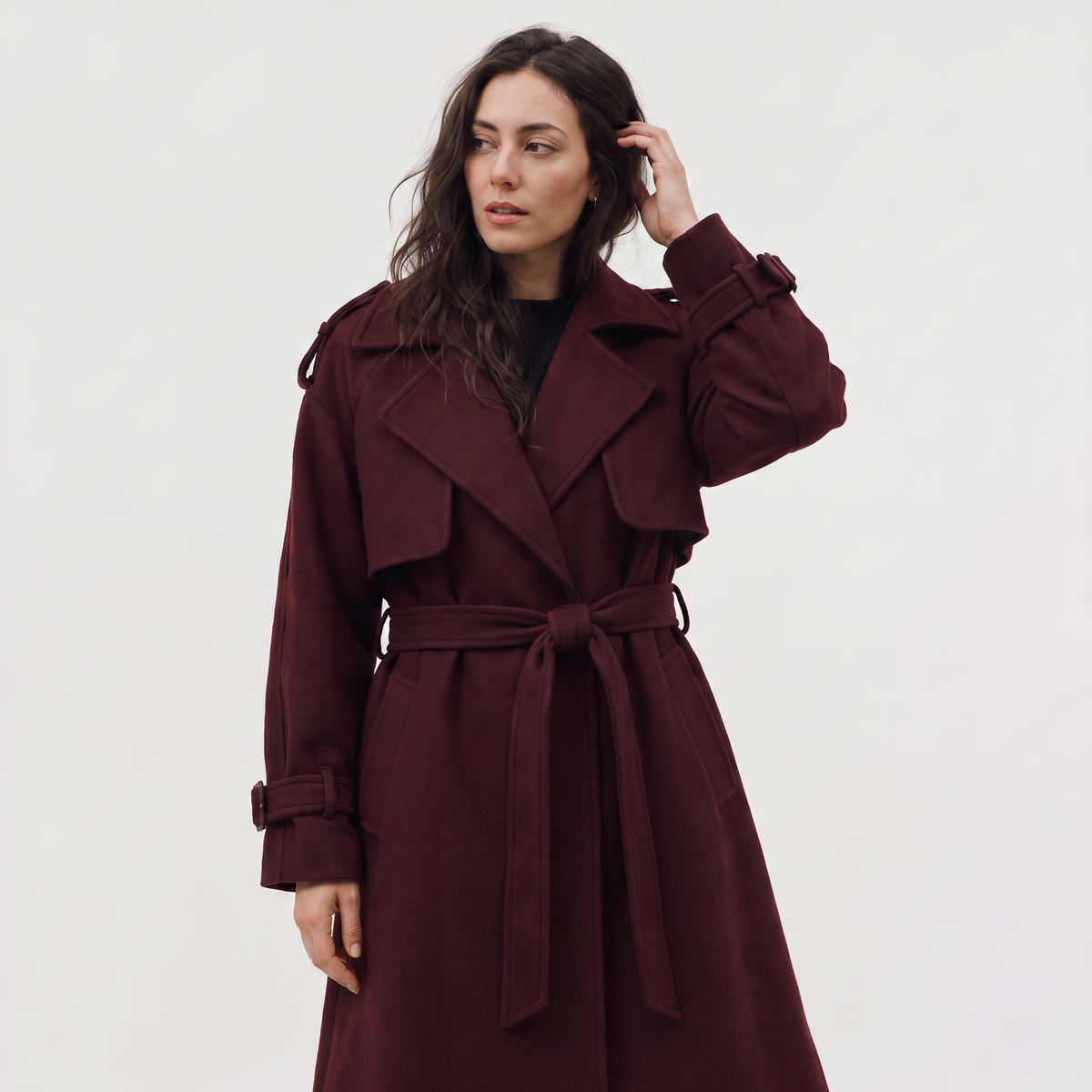 Manteau long ceinturé en laine et coton — Amielle Paris — vue 7