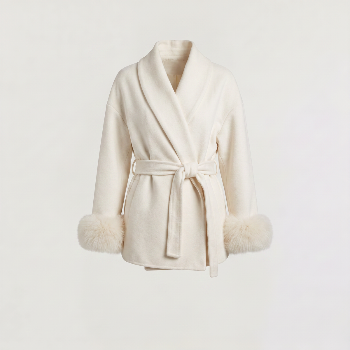 Manteau ceinturé à poignets en fausse fourrure — Amielle Paris — vue 7