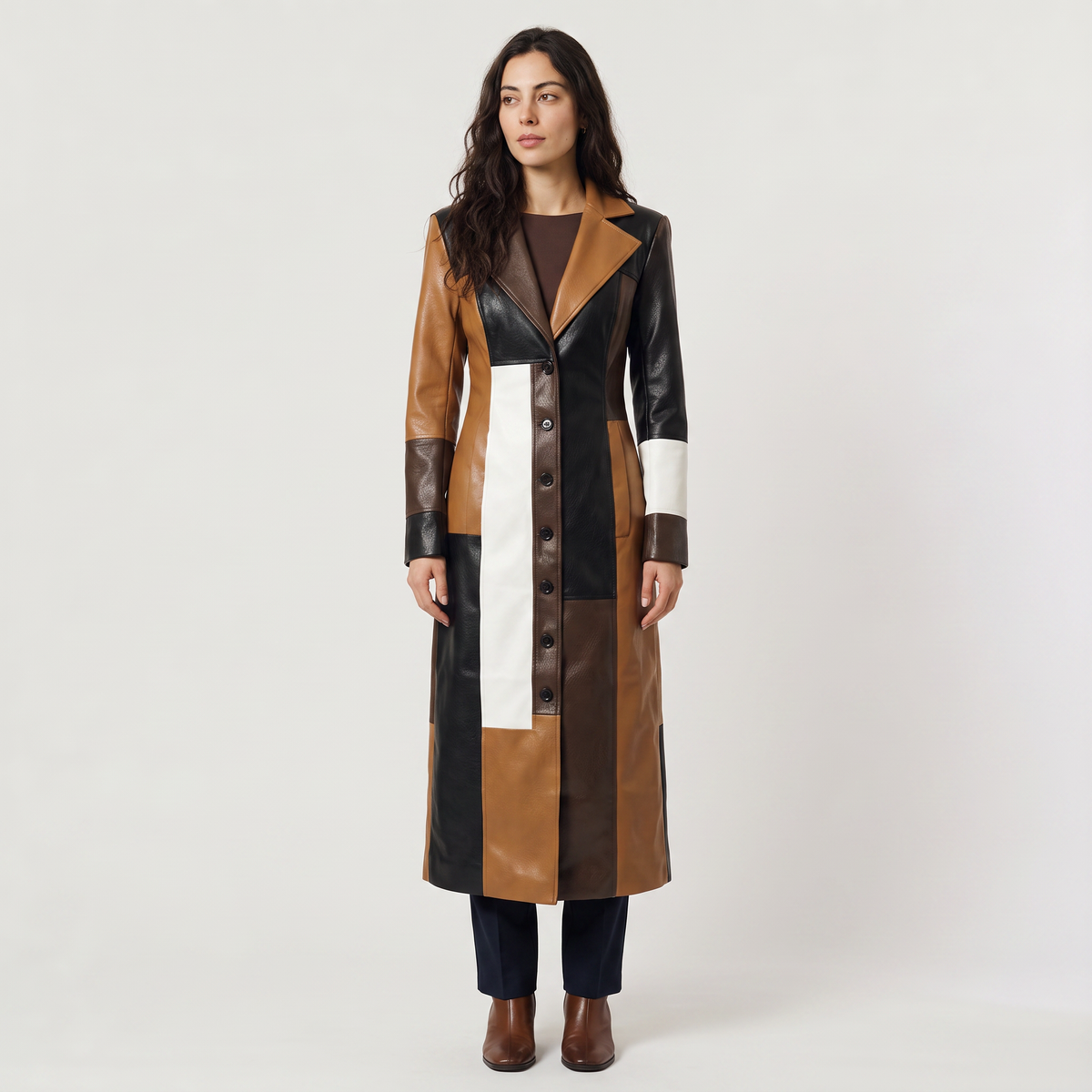 Trench long patchwork aspect cuir — Amielle Paris — vue 7