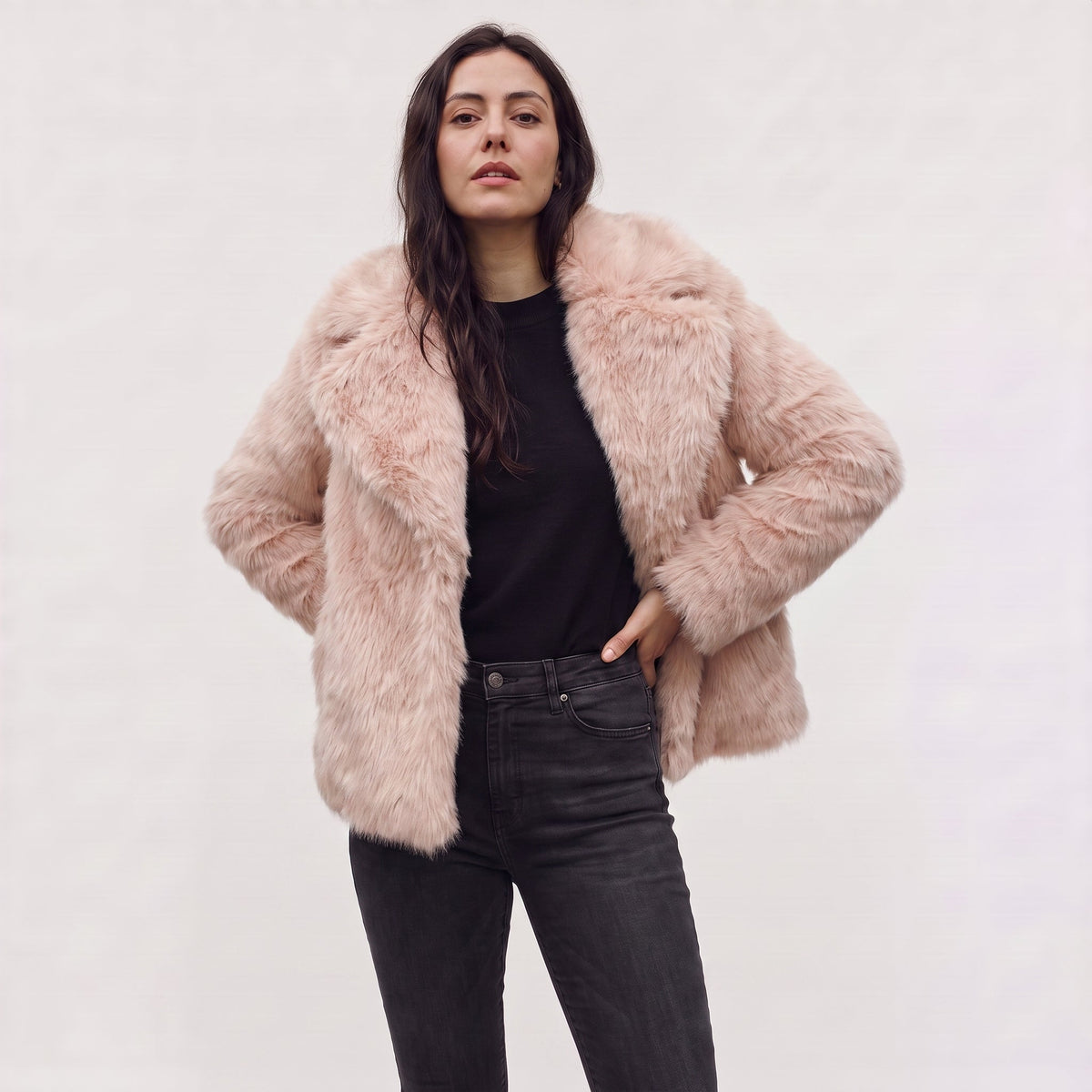 Manteau long en fausse fourrure à grand col — Amielle Paris — vue 10