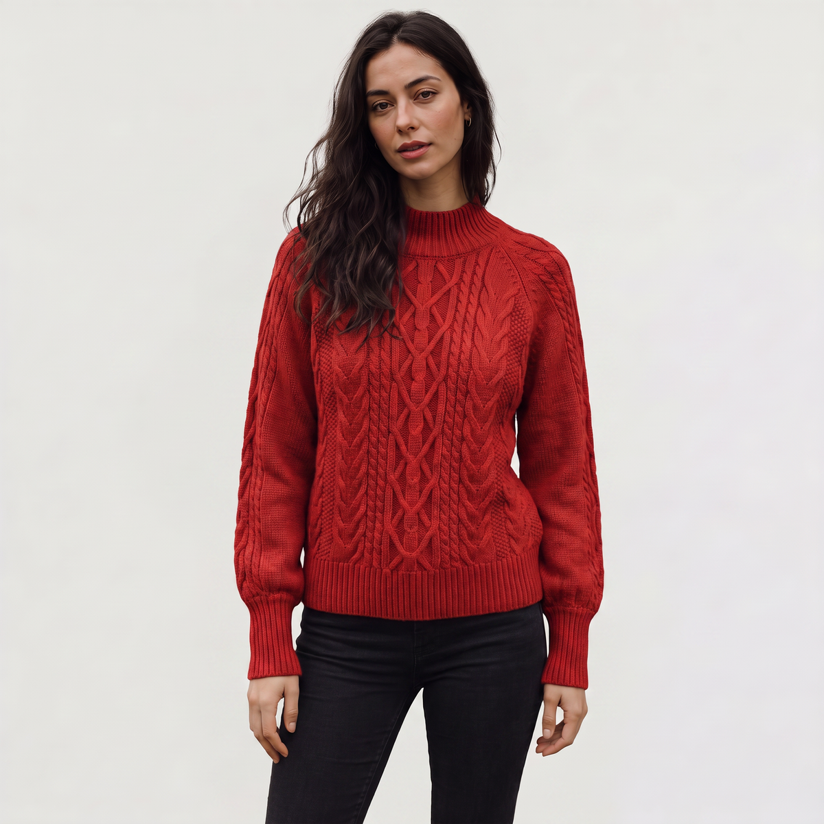 Pull torsadé à petit col montant et manches raglan — Amielle Paris — vue 1