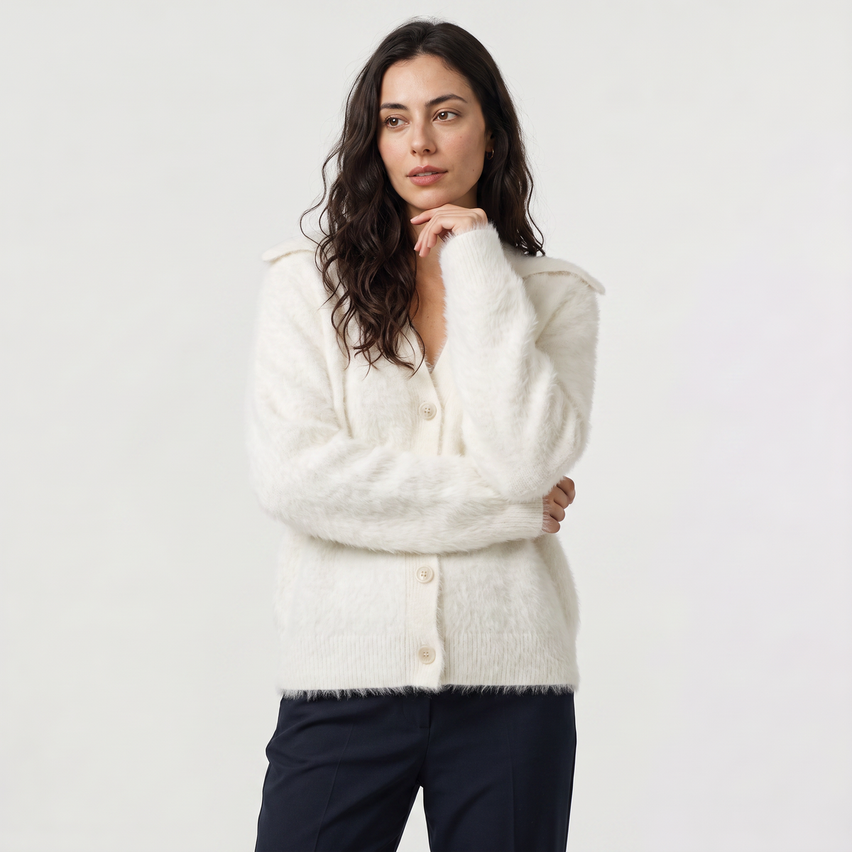 Cardigan boutonné en maille d’acrylique — Amielle Paris — vue 7