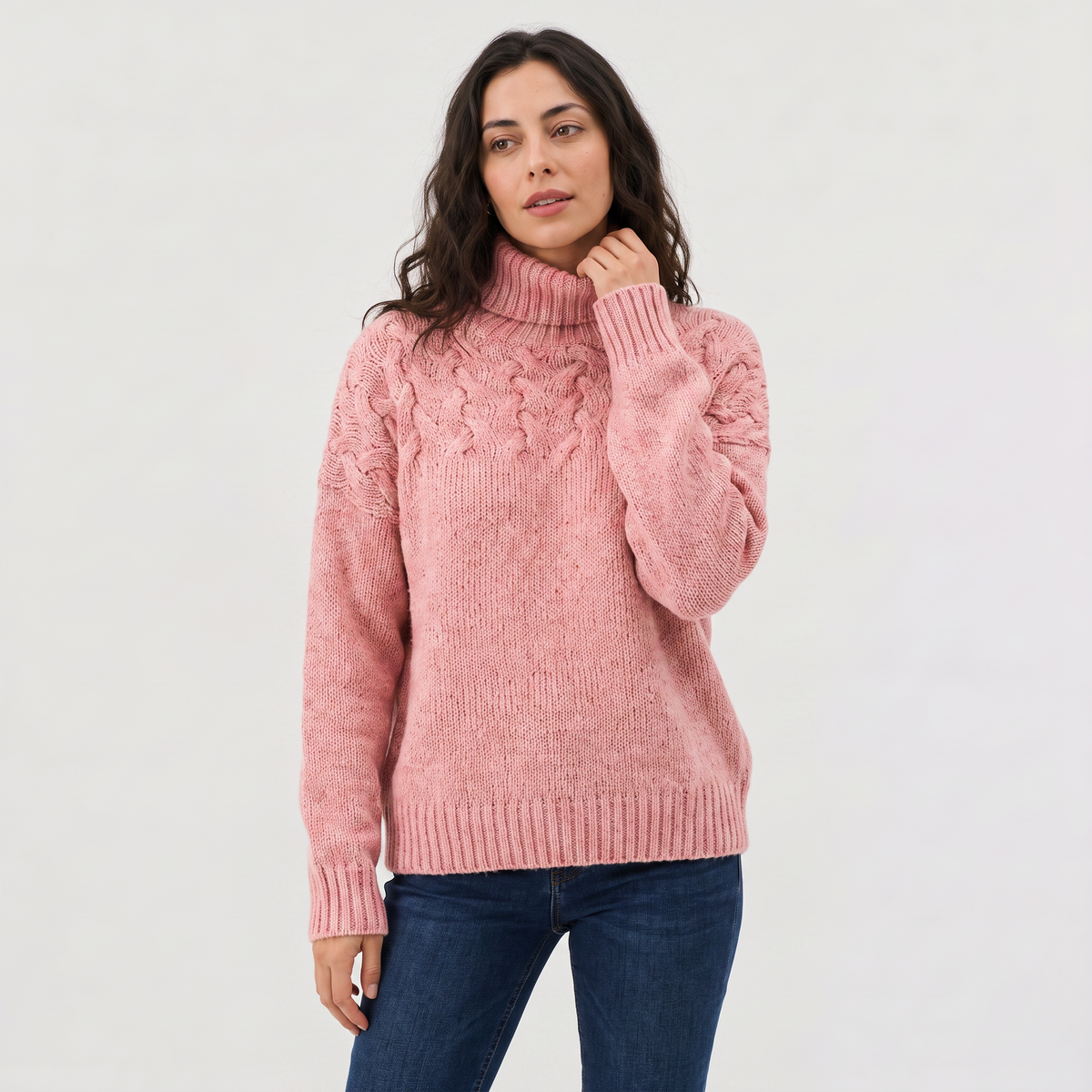 Pull décontracté en maille à col roulé — Amielle Paris — vue 1