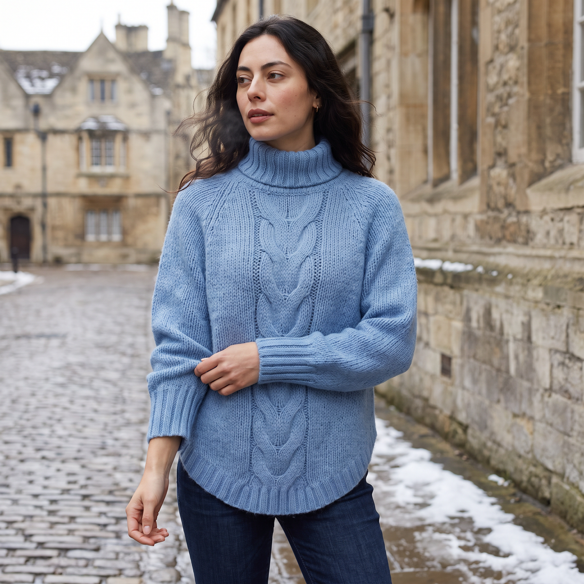 Pull à col roulé et panneau torsadé central — Amielle Paris — vue 2