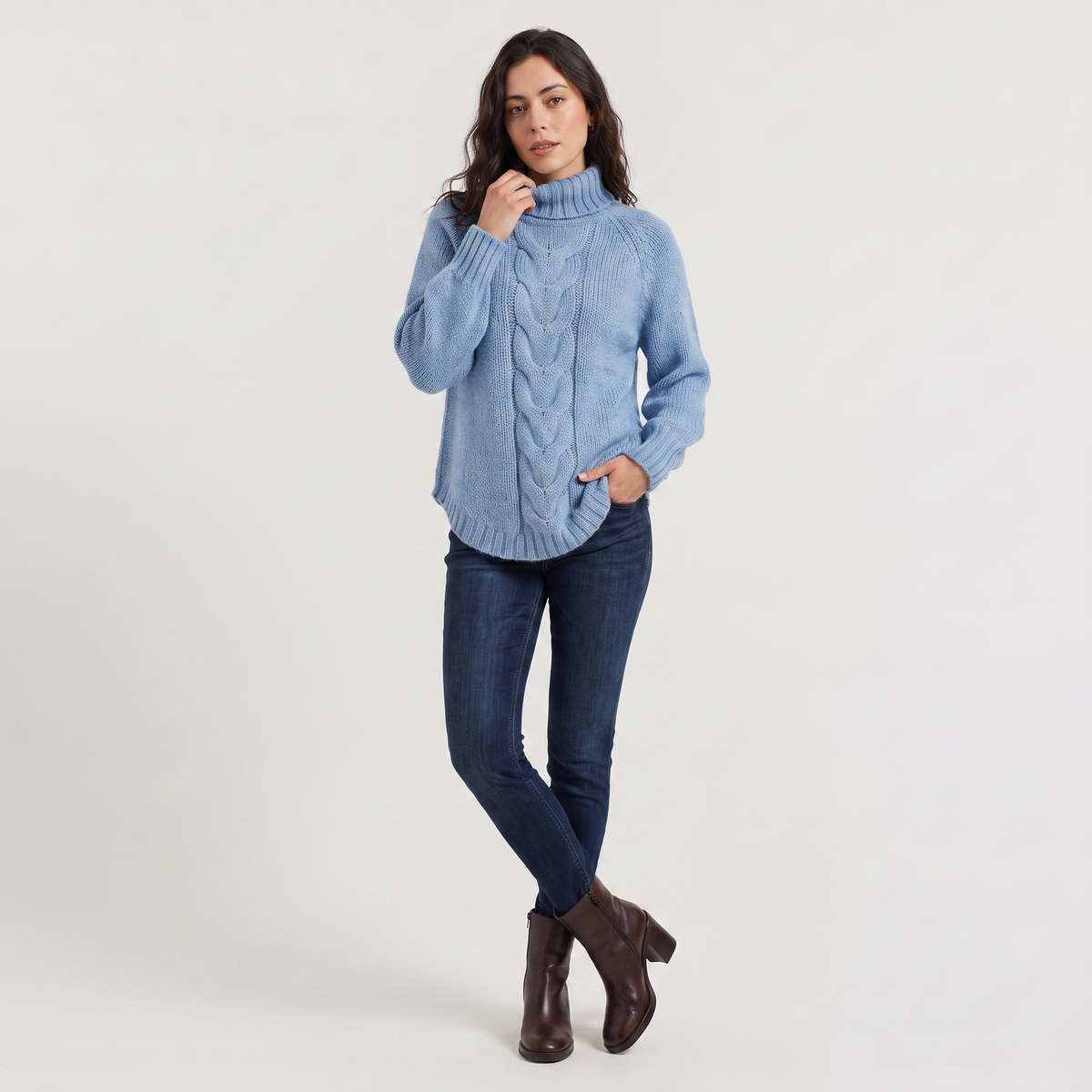 Pull à col roulé et panneau torsadé central — Amielle Paris — vue 3