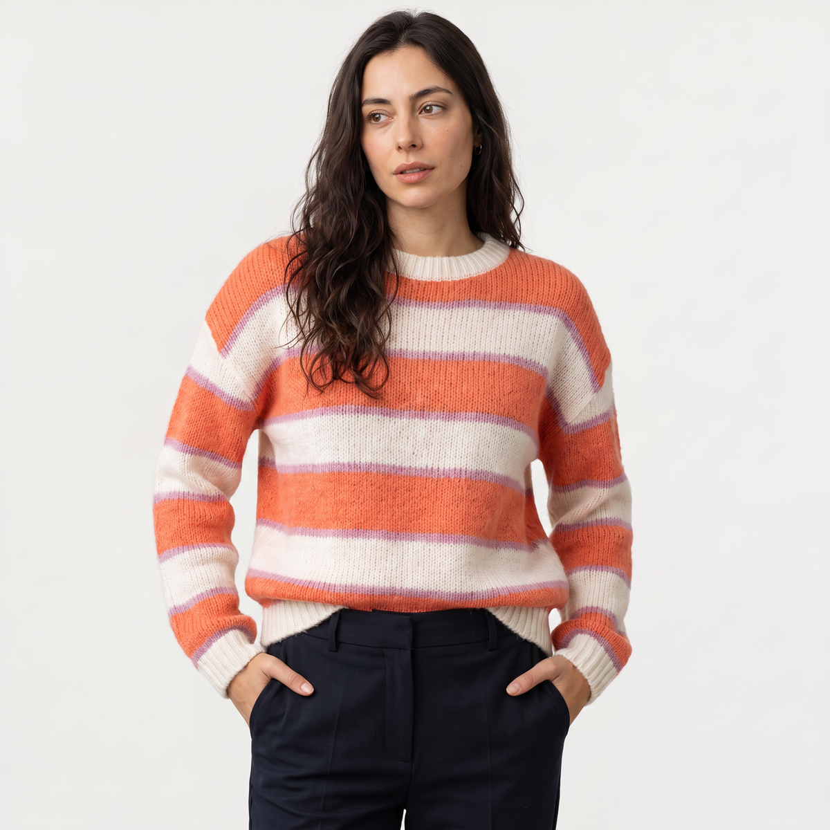 Pull léger à rayures et manches longues — Amielle Paris — vue 1