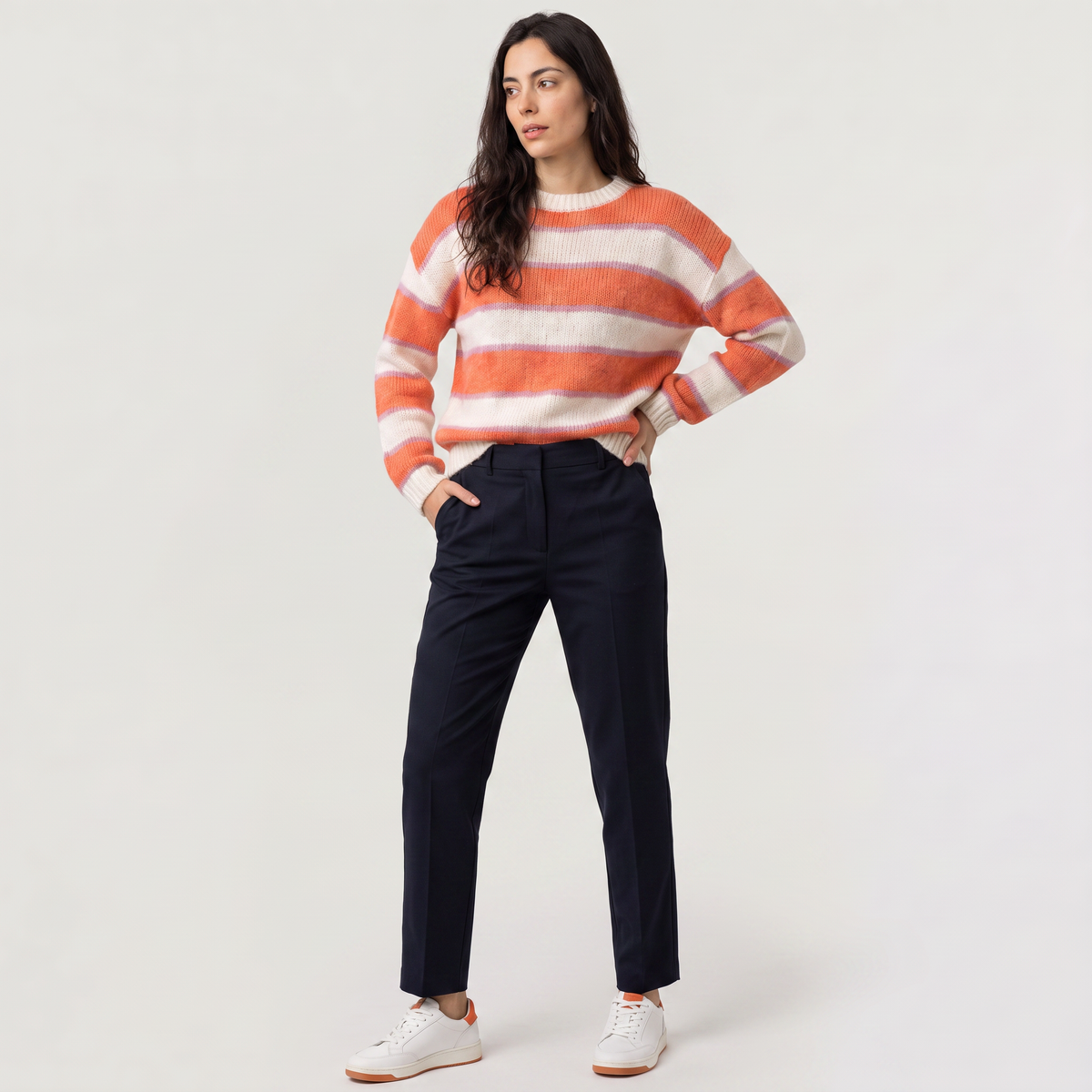 Pull léger à rayures et manches longues — Amielle Paris — vue 3