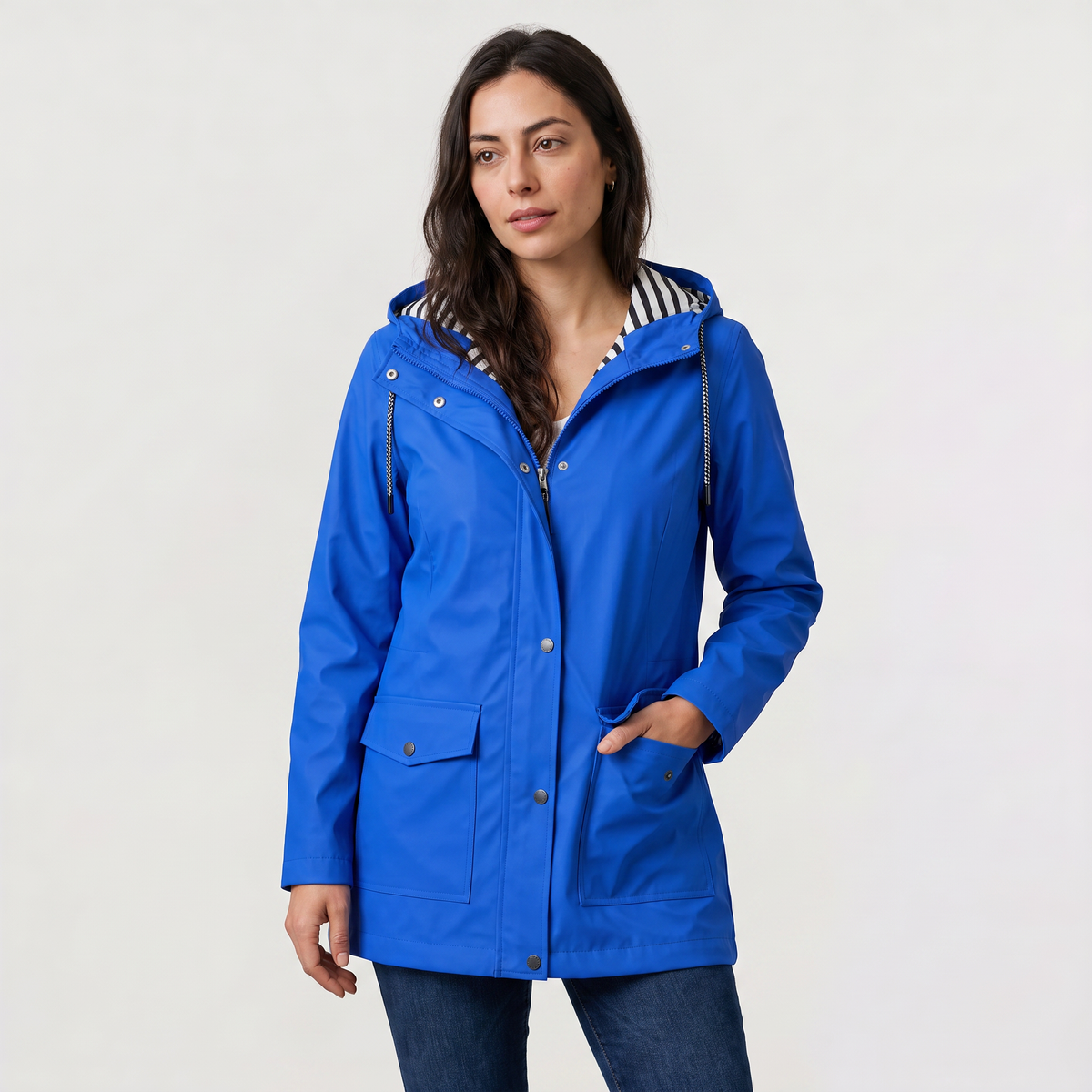 Veste légère à capuche réglable — Amielle Paris — vue 11