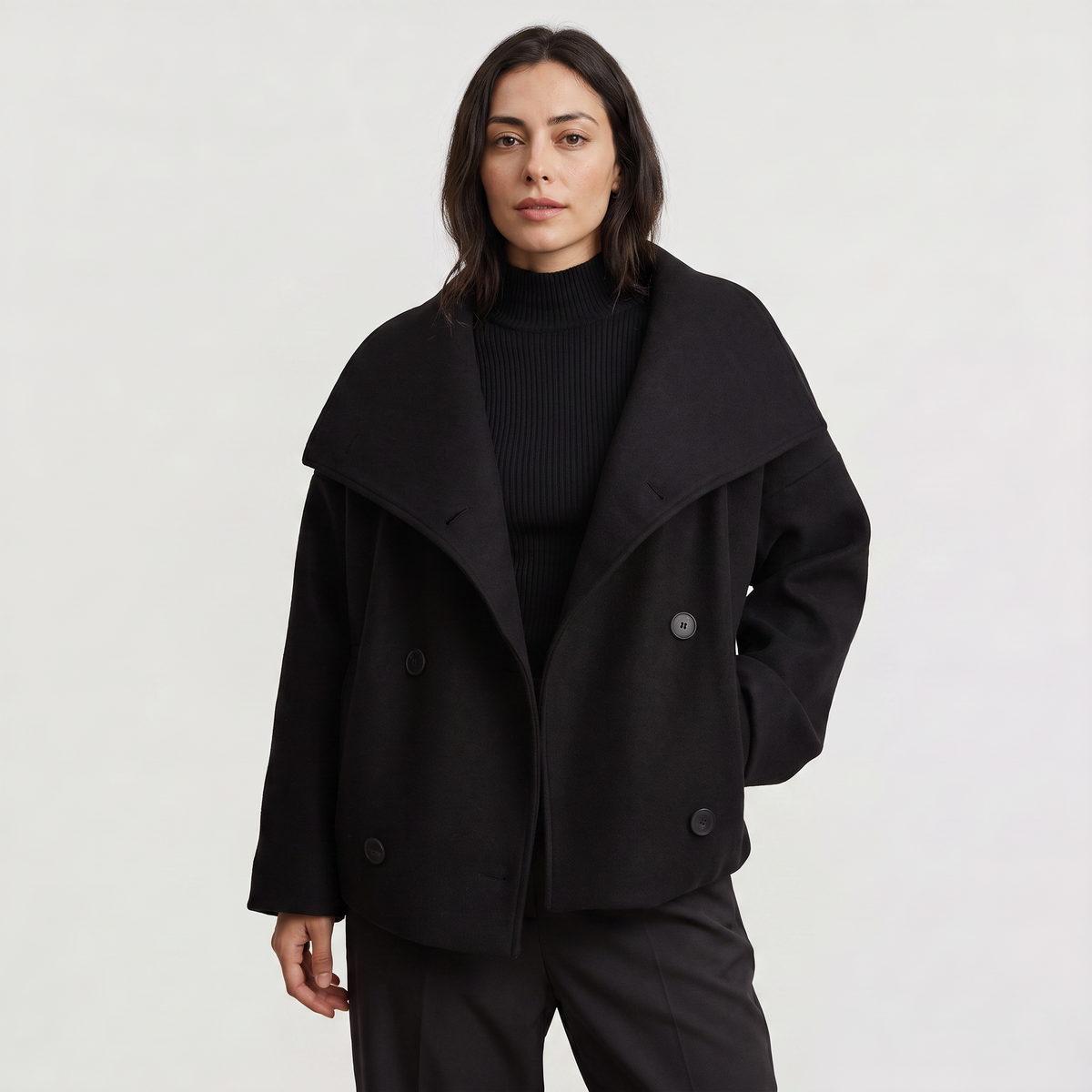 Veste courte ample croisée à col enveloppant — Amielle Paris — vue 3