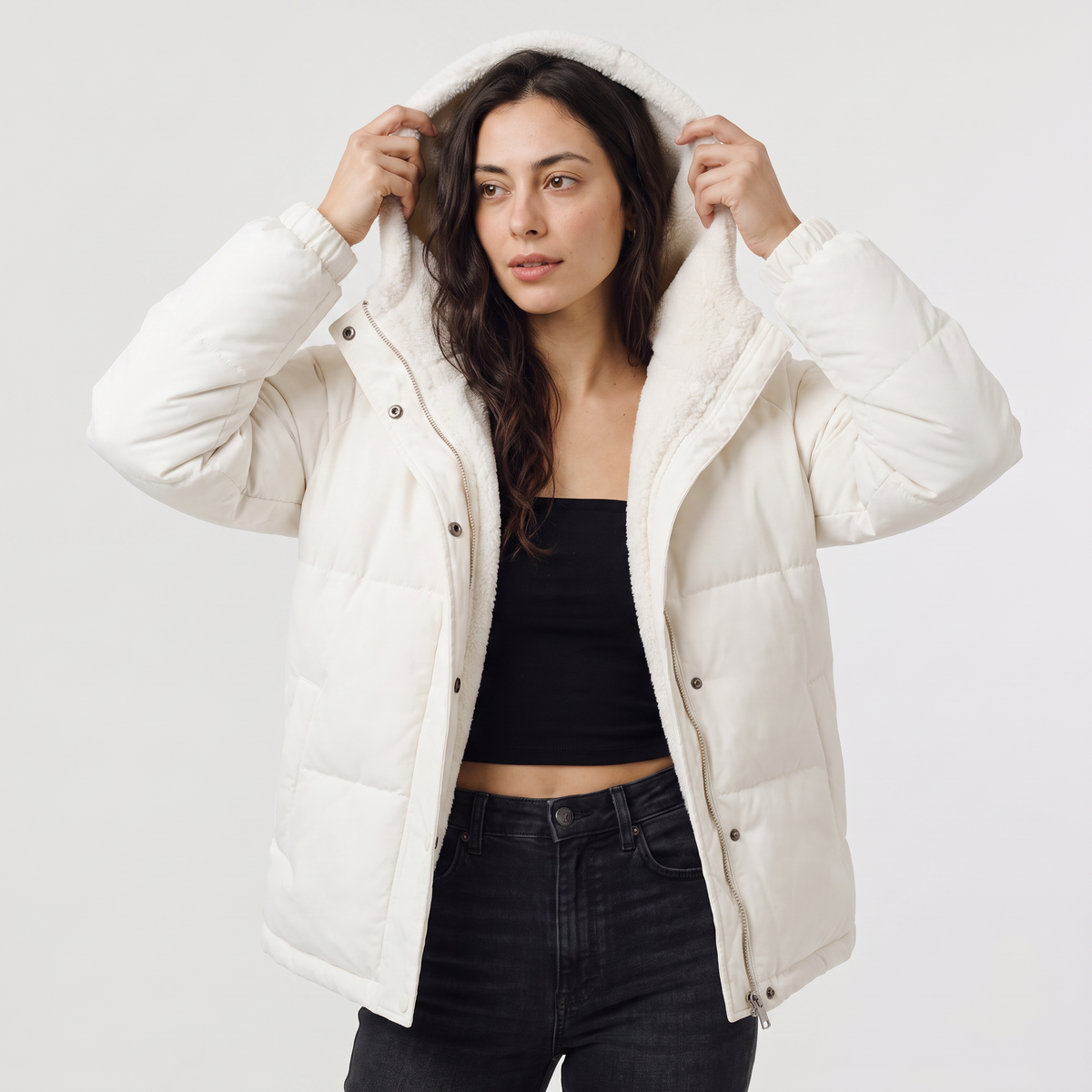 Doudoune à capuche doublée de polaire sherpa — Amielle Paris — vue 9