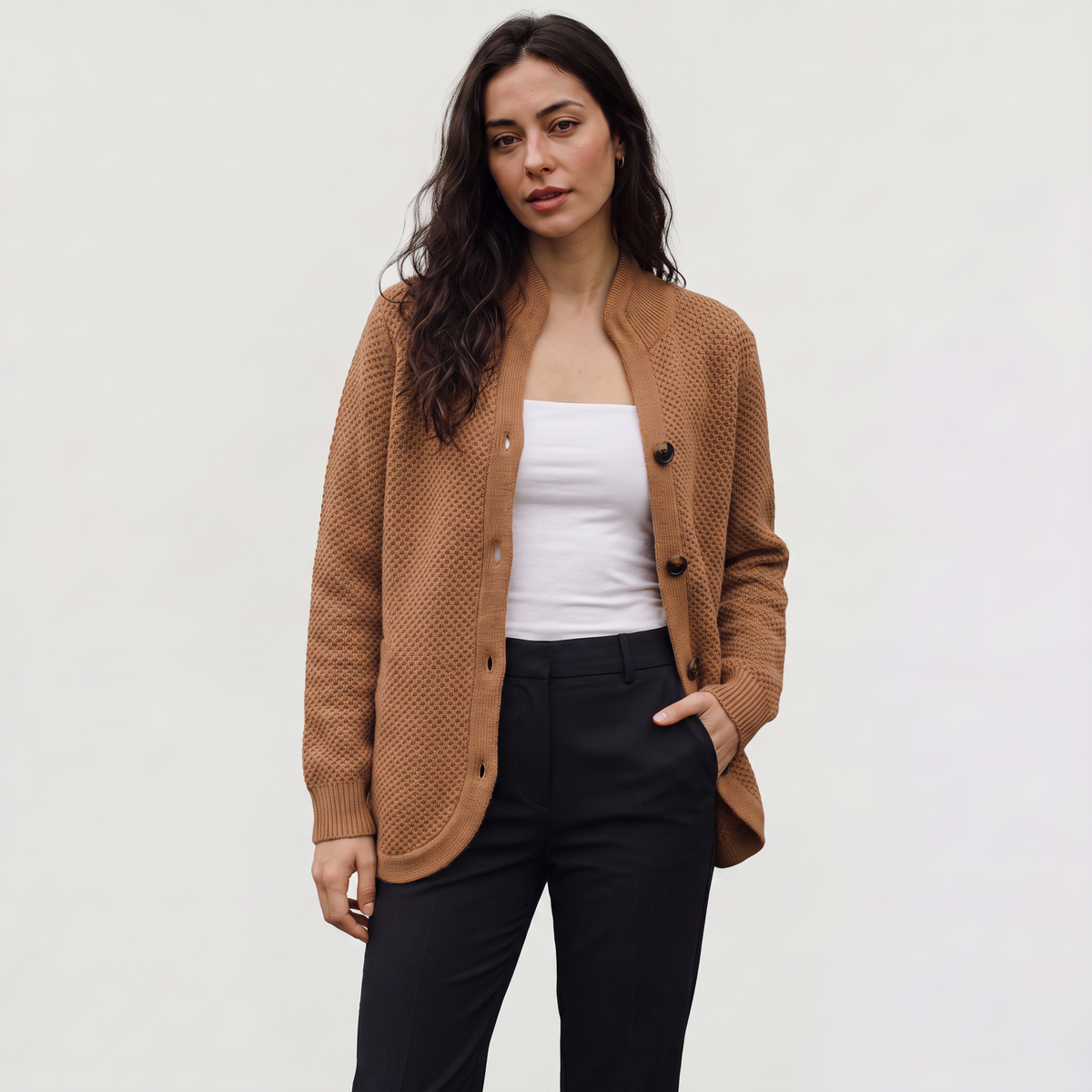 Cardigan texturé à col montant et boutons contrastés — Amielle Paris — vue 9