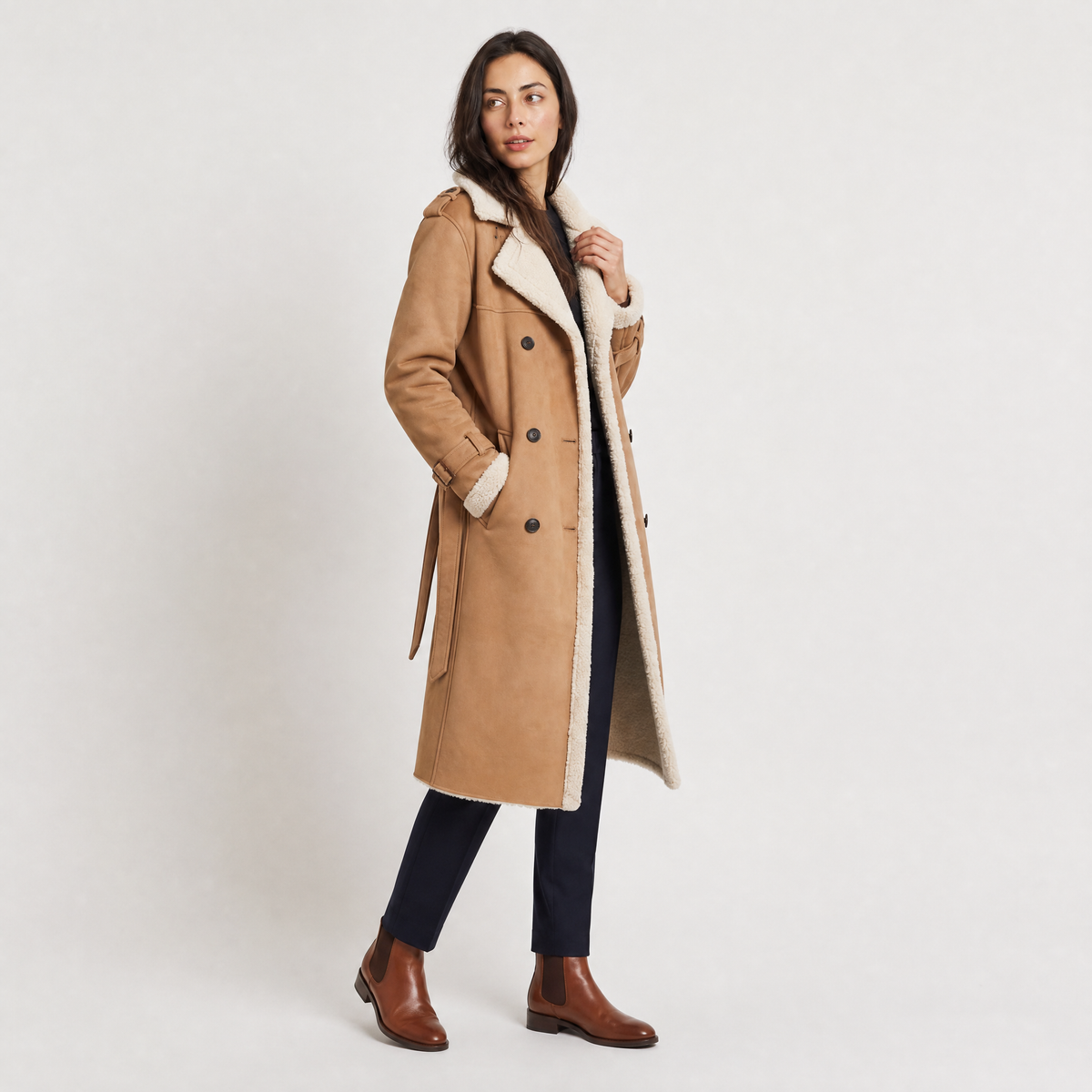 Manteau aviateur long ceinturé à bordures sherpa — Amielle Paris — vue 5
