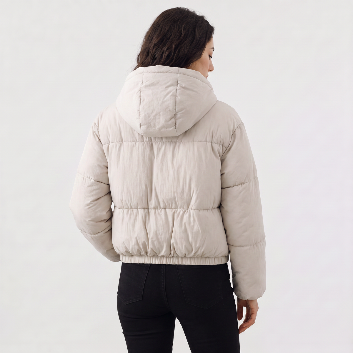 Doudoune courte à capuche et coupe ample — Amielle Paris — vue 5