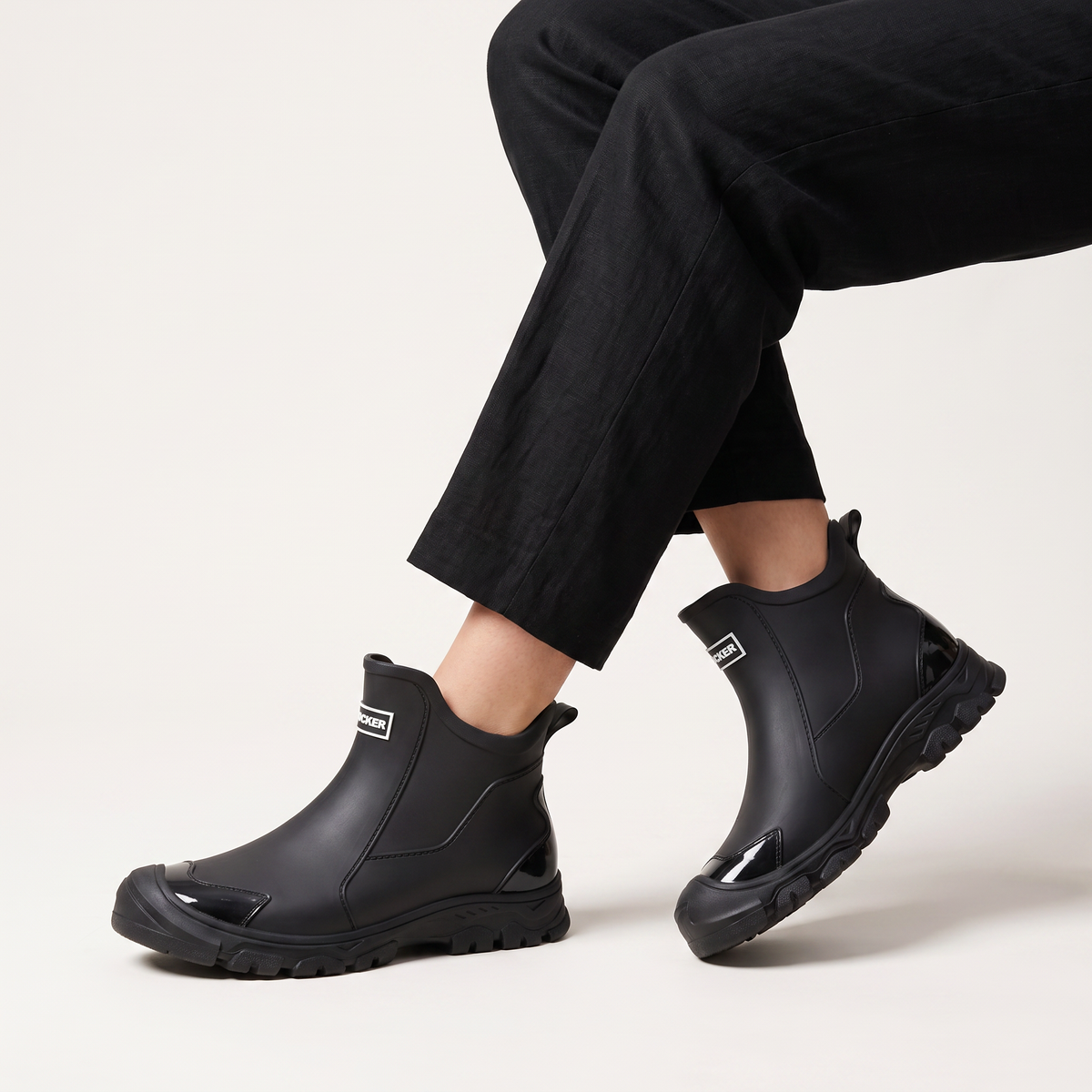 Bottines Chelsea à semelle crantée — Amielle Paris — vue 3