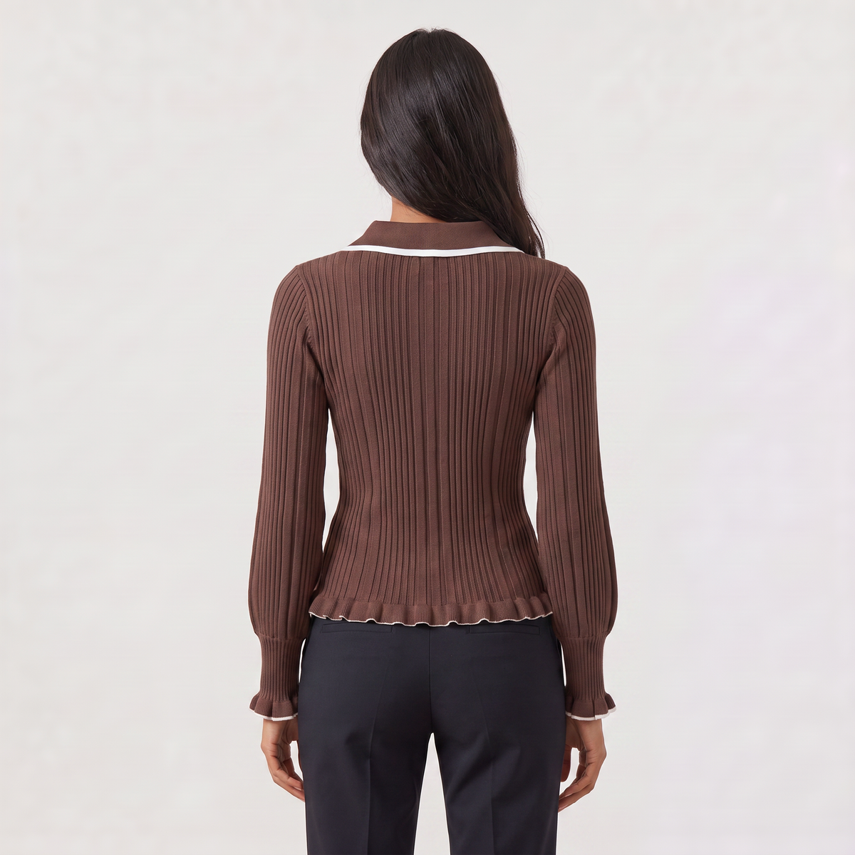 Pull polo côtelé à boutons dorés et bords volantés — Amielle Paris — vue 4